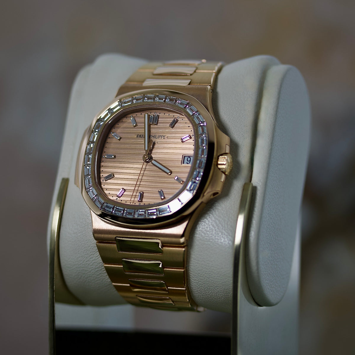 Patek Philippe Nautilus REF. 5723/1R-001
