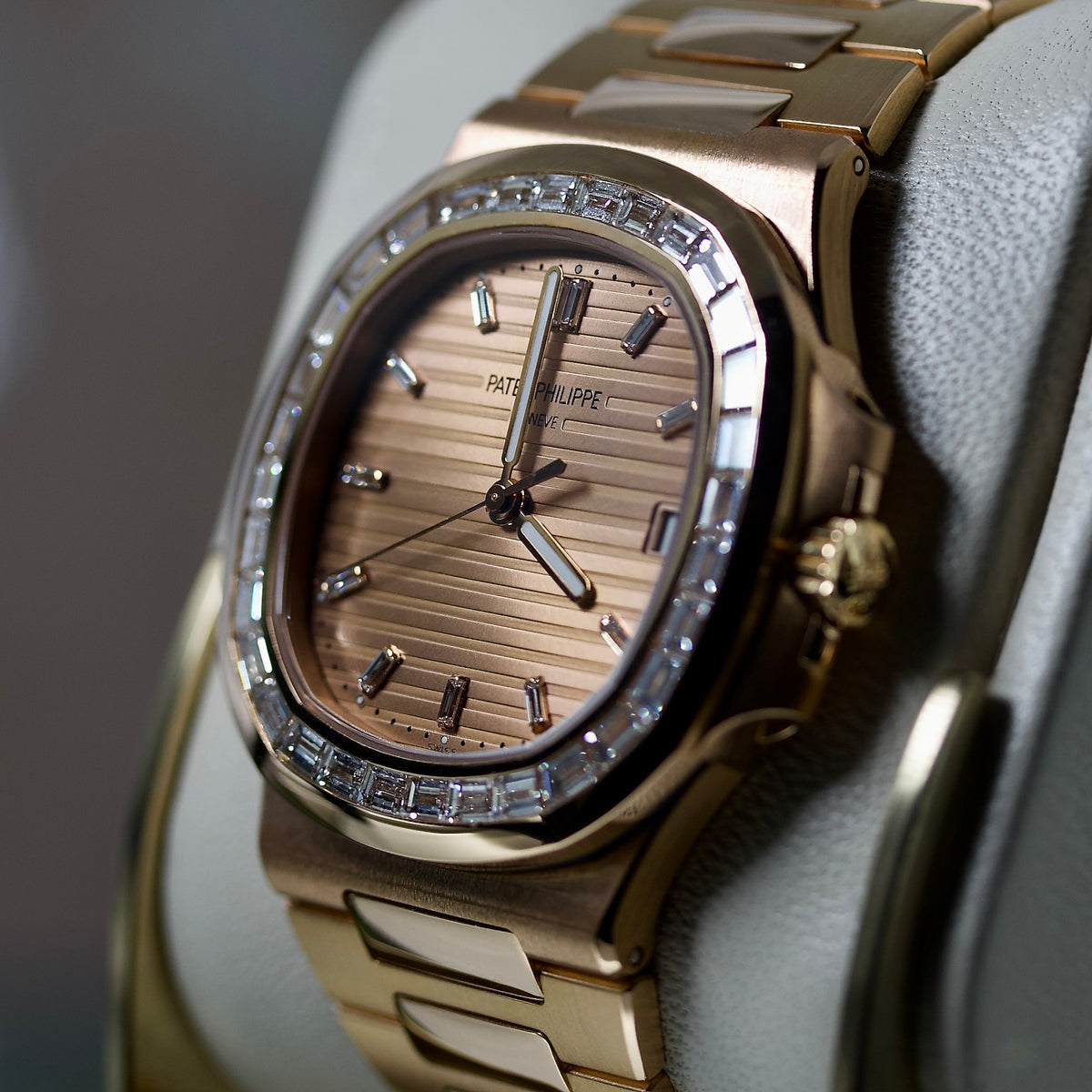 Patek Philippe Nautilus REF. 5723/1R-001