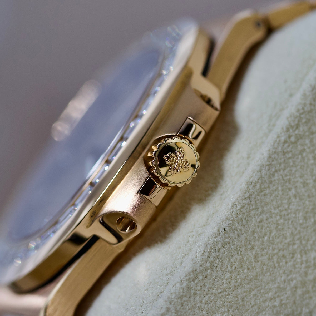 Patek Philippe Nautilus REF. 5723/1R-001