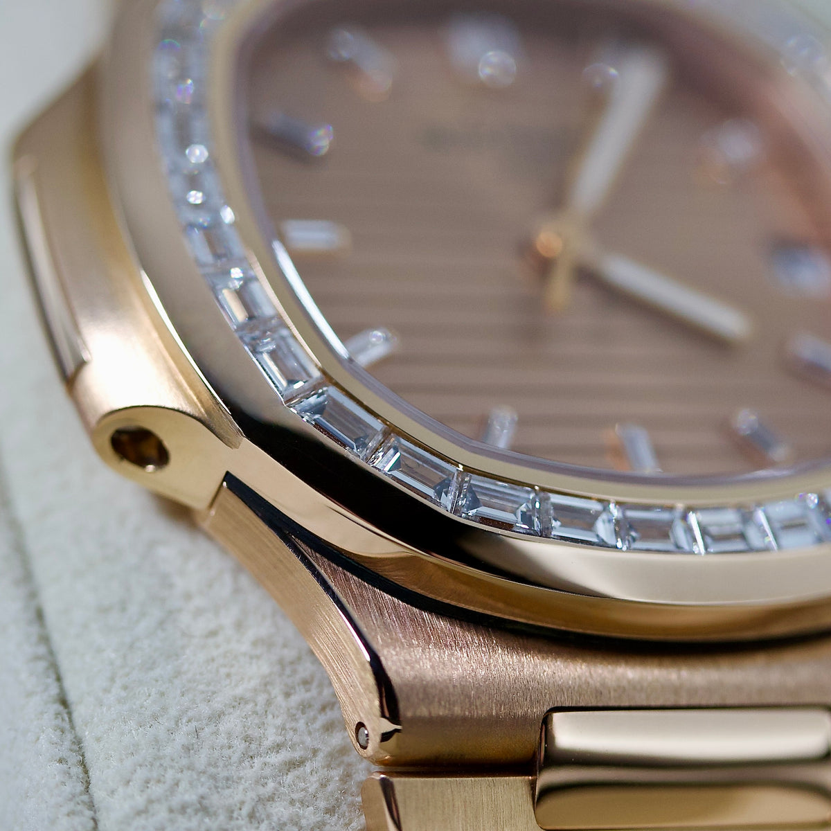 Patek Philippe Nautilus REF. 5723/1R-001