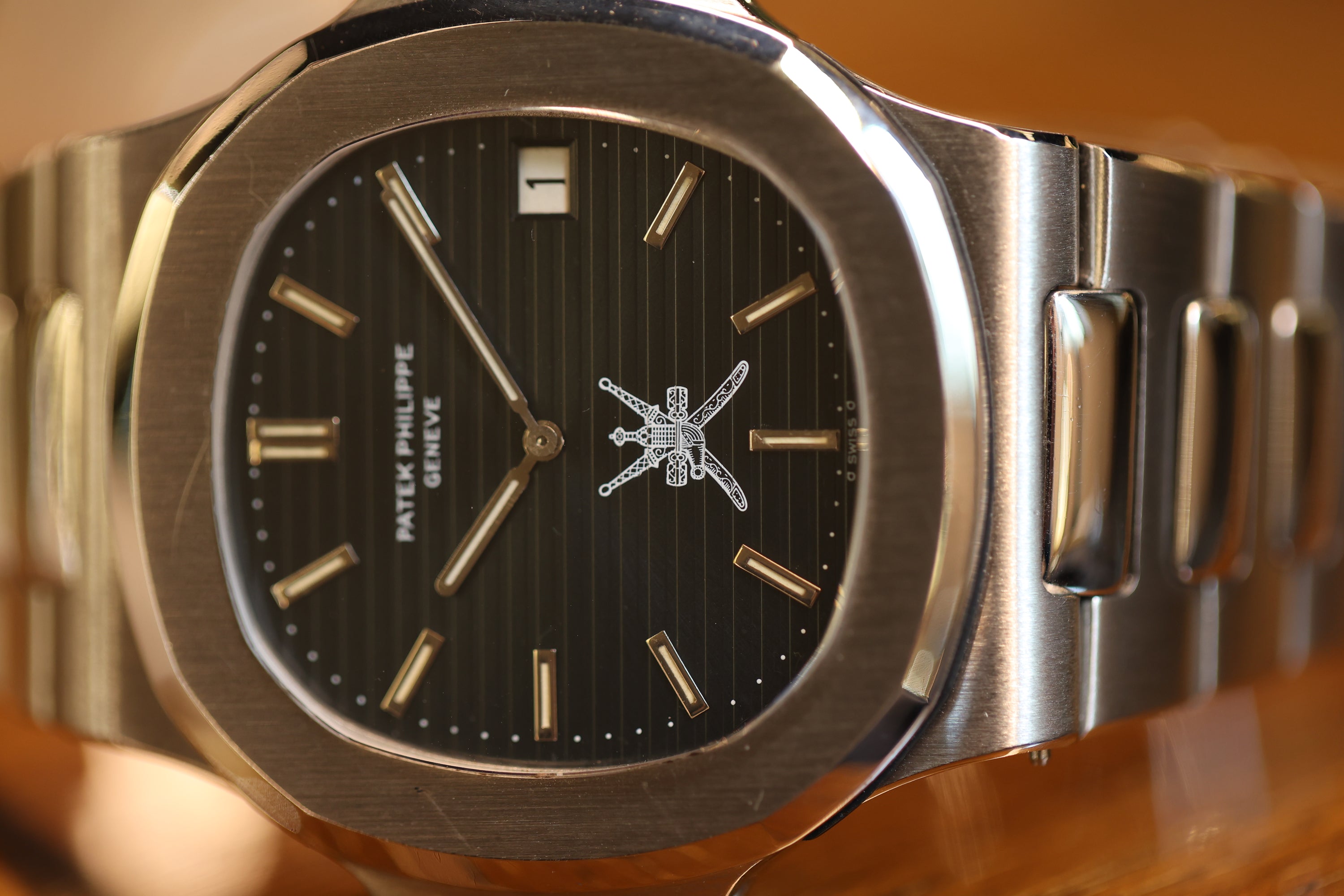 Nautilus OMAN Dial REF. 3700/A001