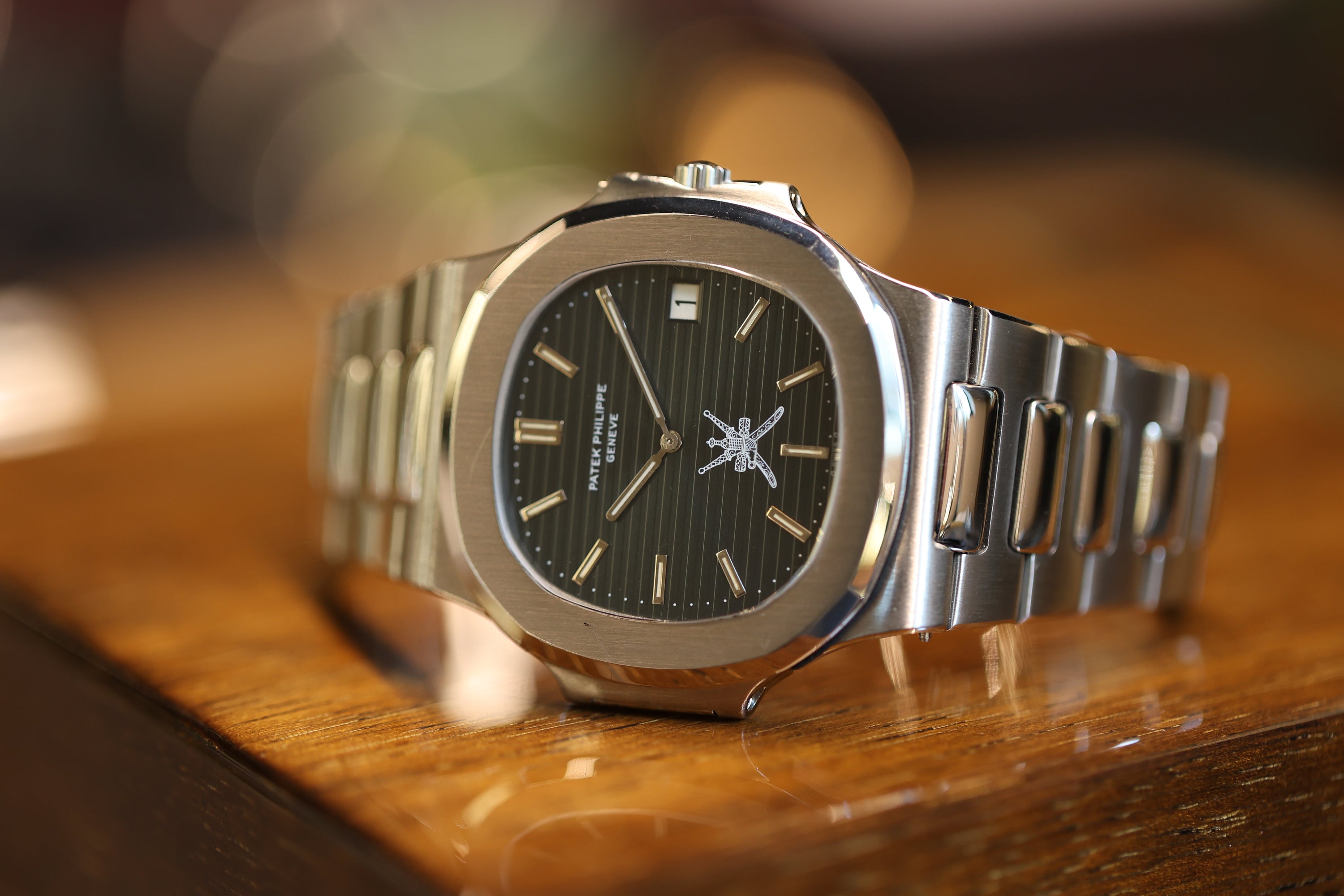 Nautilus OMAN Dial REF. 3700/A001