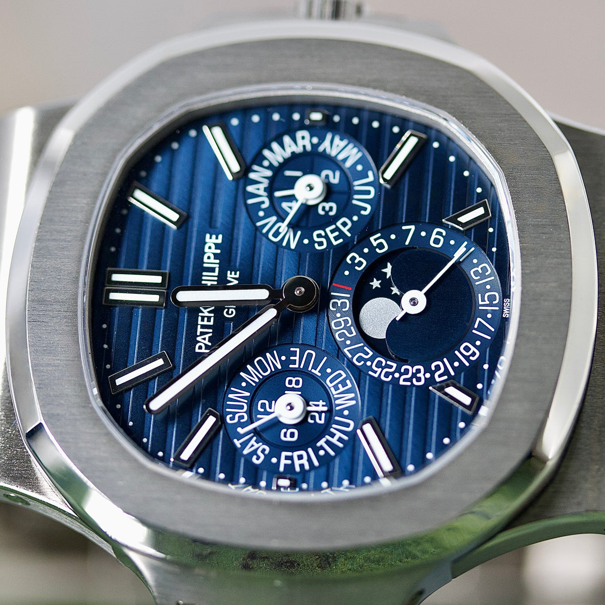 Patek Philippe Nautilus REF. 5740/1G-001