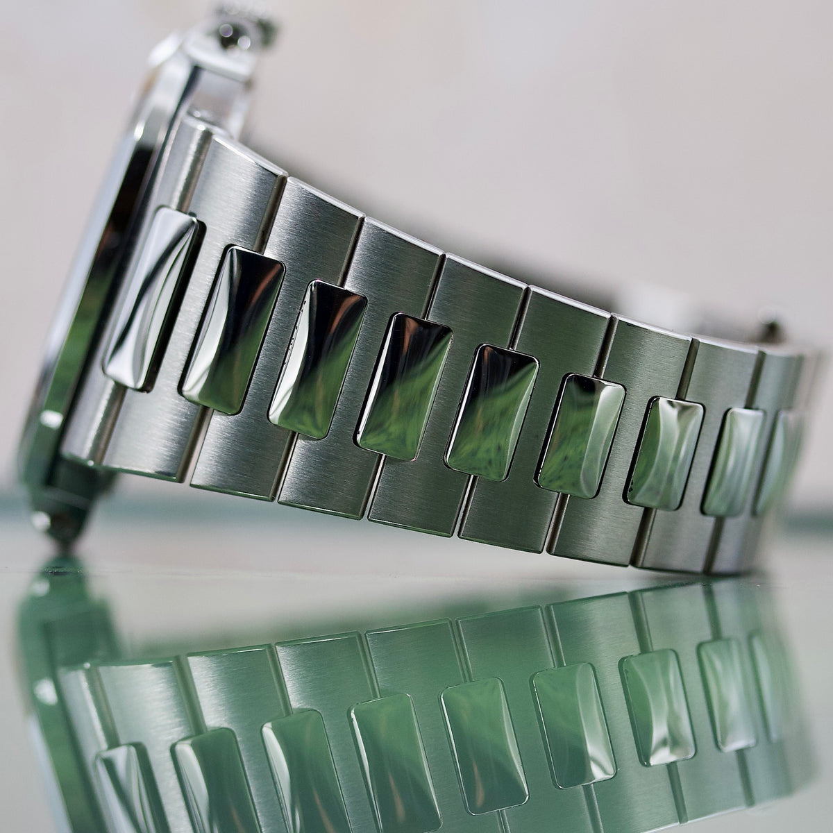 Patek Philippe Nautilus REF. 5740/1G-001