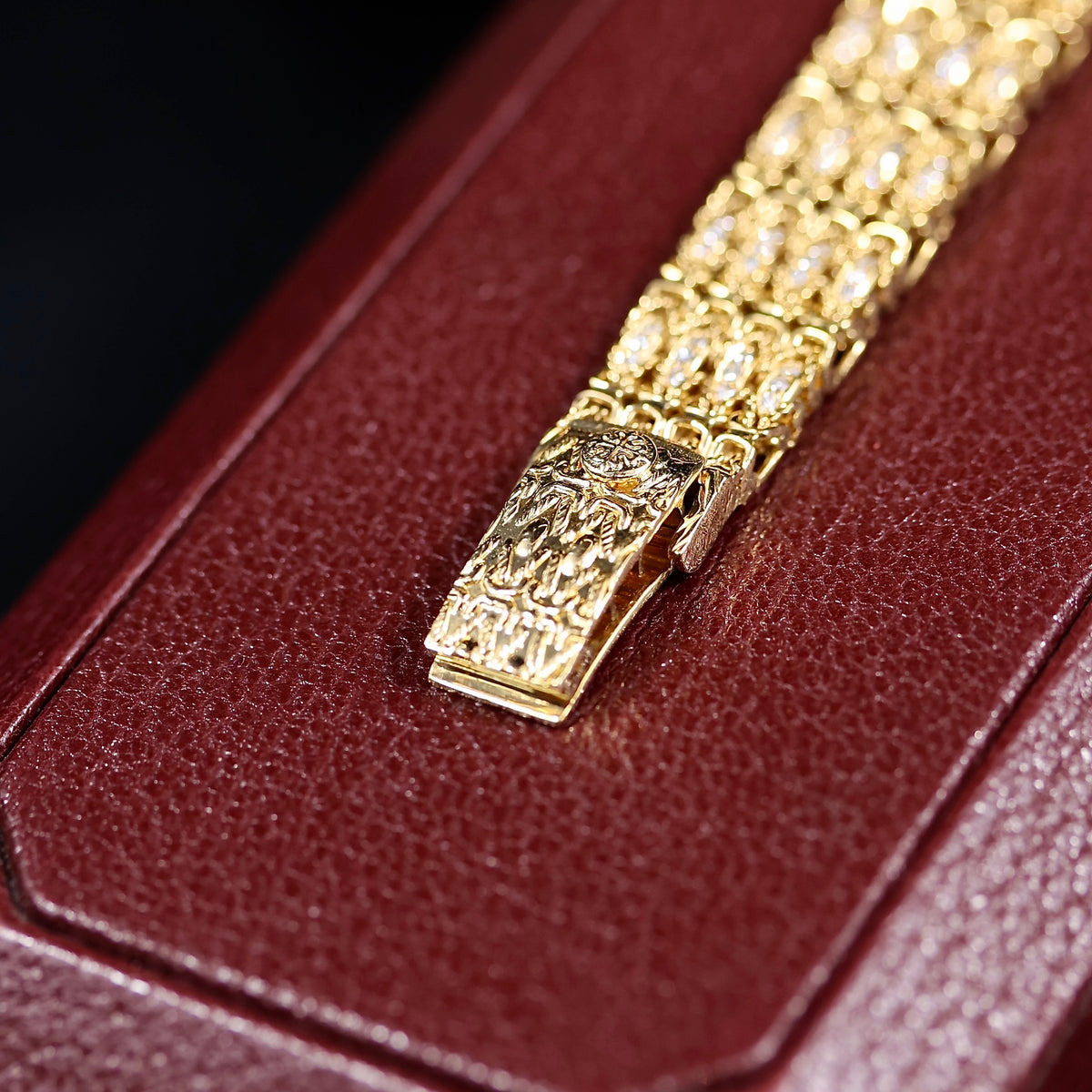 Patek Philippe Golden Ellipse lady REF. 4721/4
