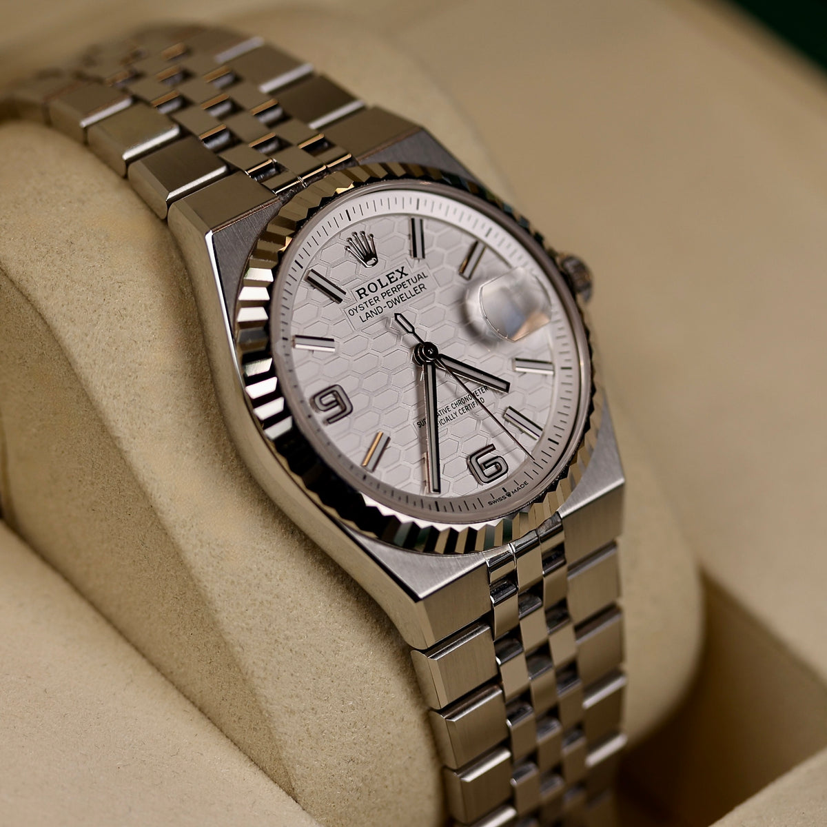 Rolex Land-Dweller REF. 127234