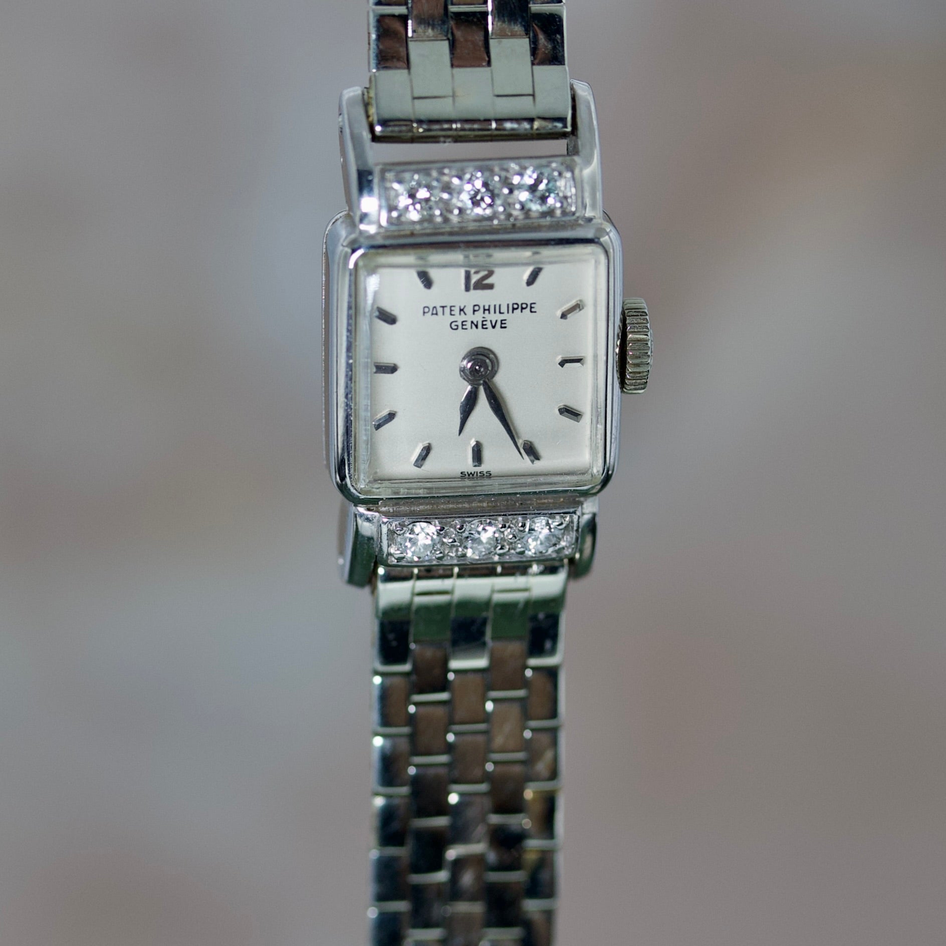Patek Philippe Vintage "Cocktail" lady REF. 3128