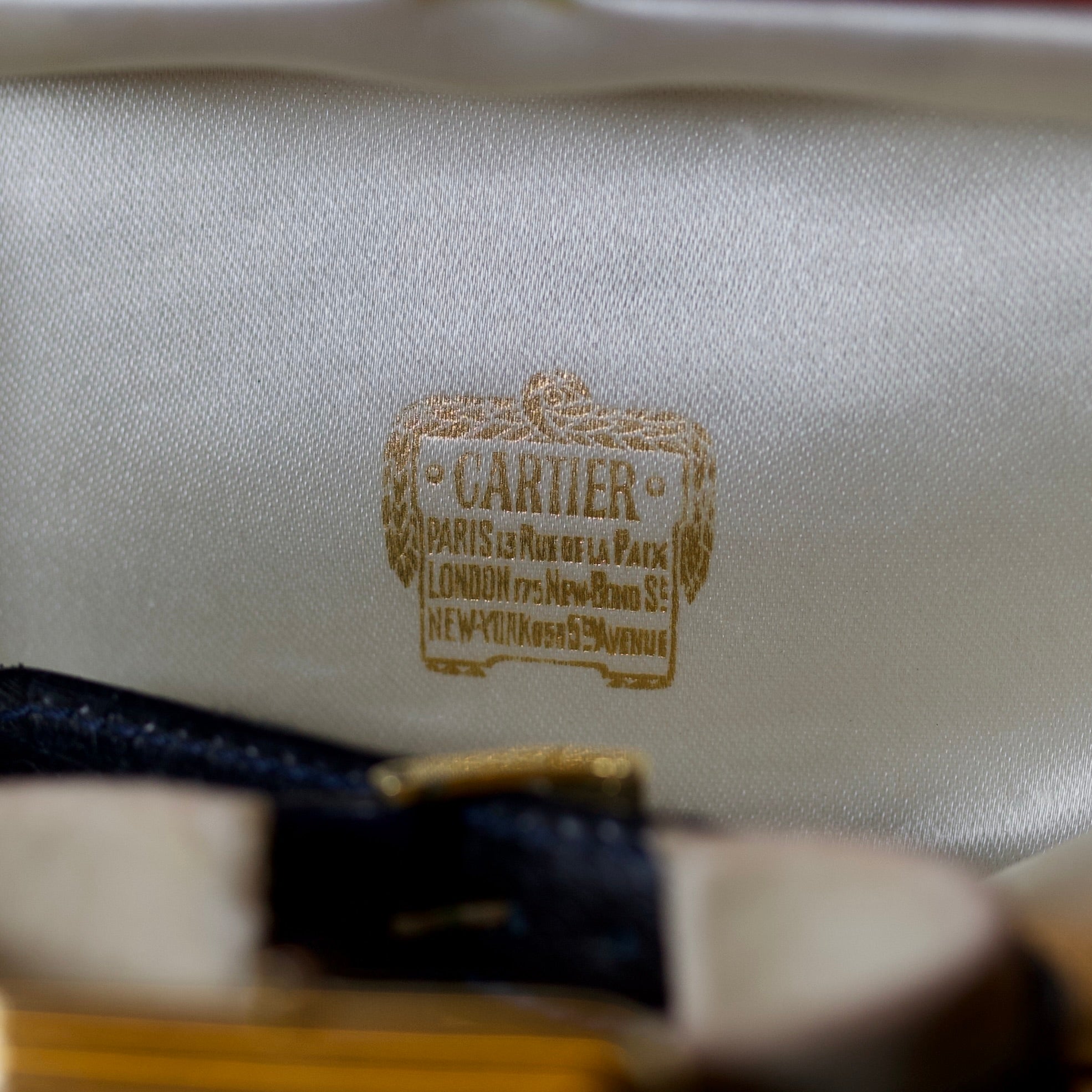 Cartier Tank Jumbo Stepped REF. 15716