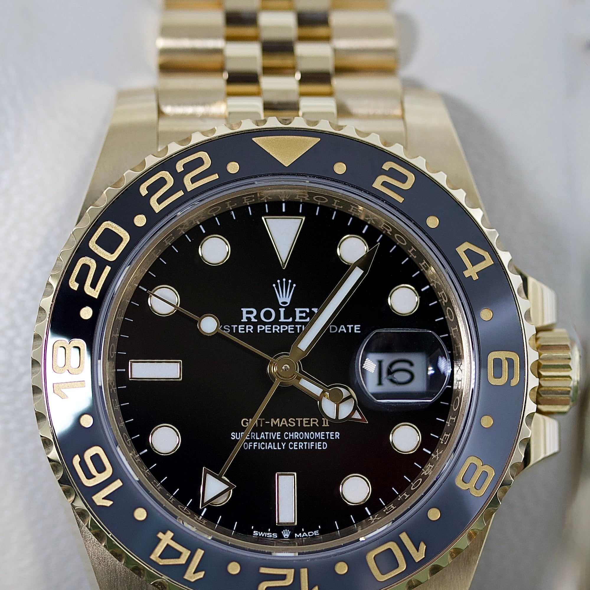 Rolex GMT-Master II REF. 126718GRNR S. N6