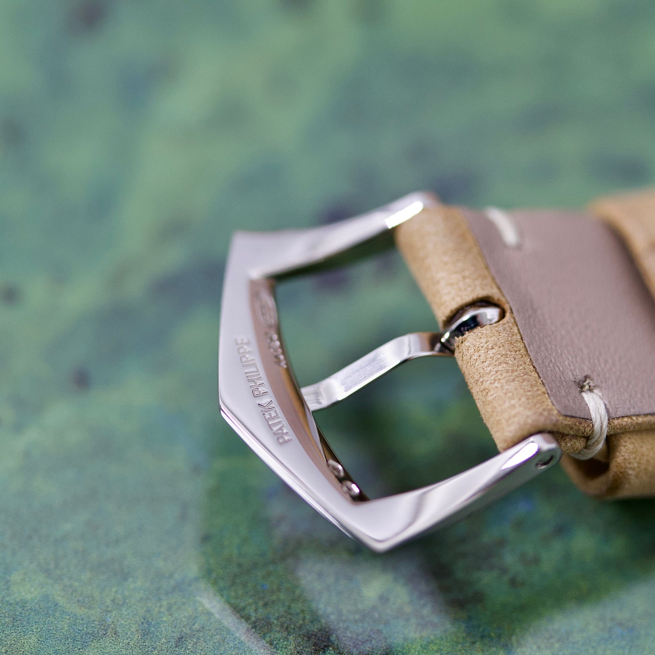 Patek Philippe Calatrava REF. 5226G-001