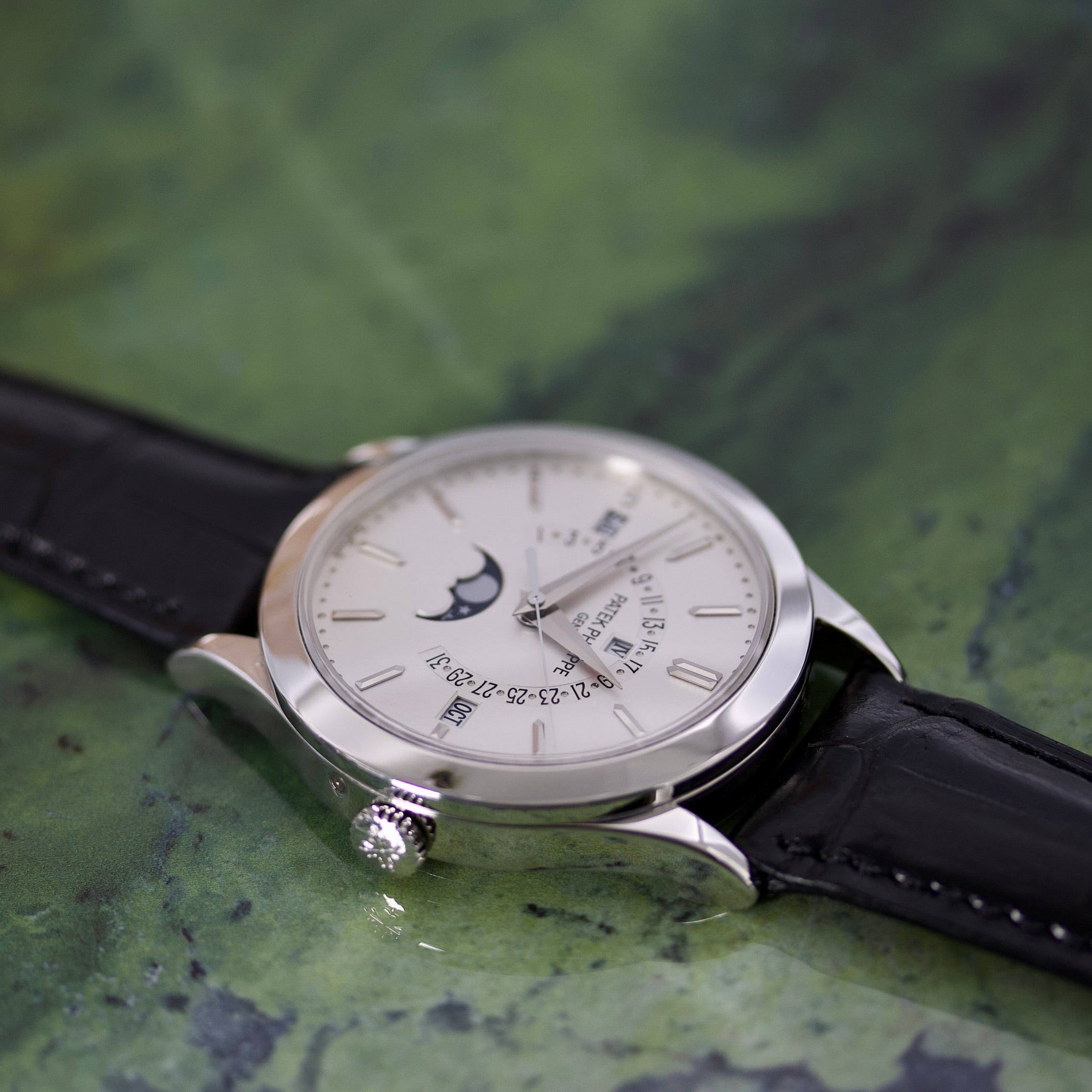 Patek Philippe Perpetual Calendar REF. 5496P-001