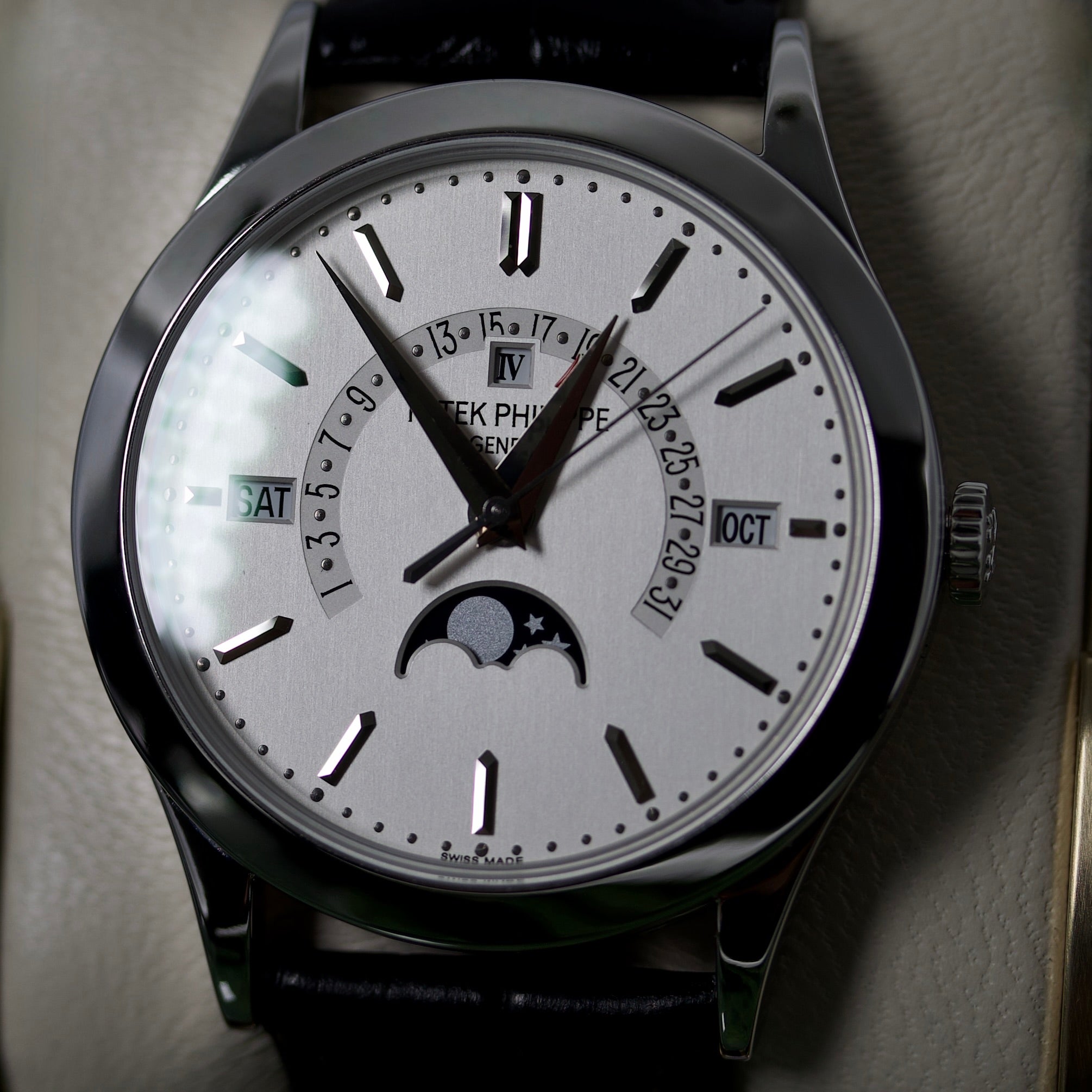 Patek Philippe Perpetual Calendar REF. 5496P-001