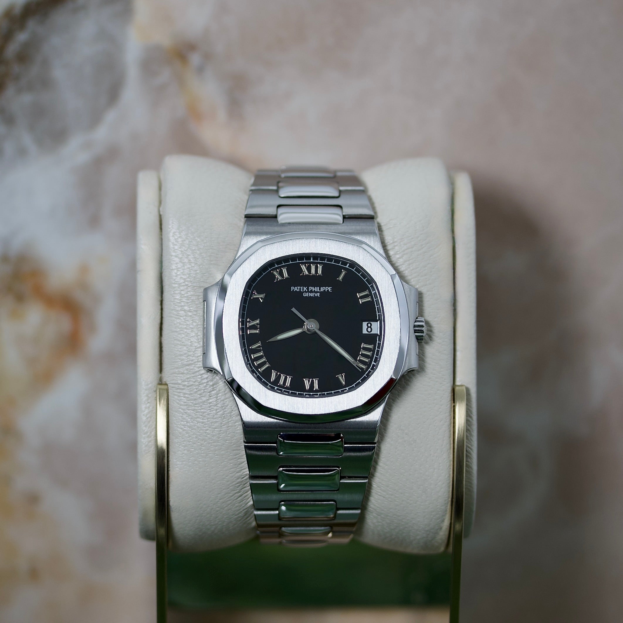 Patek Philippe Nautilus REF. 3800/1A