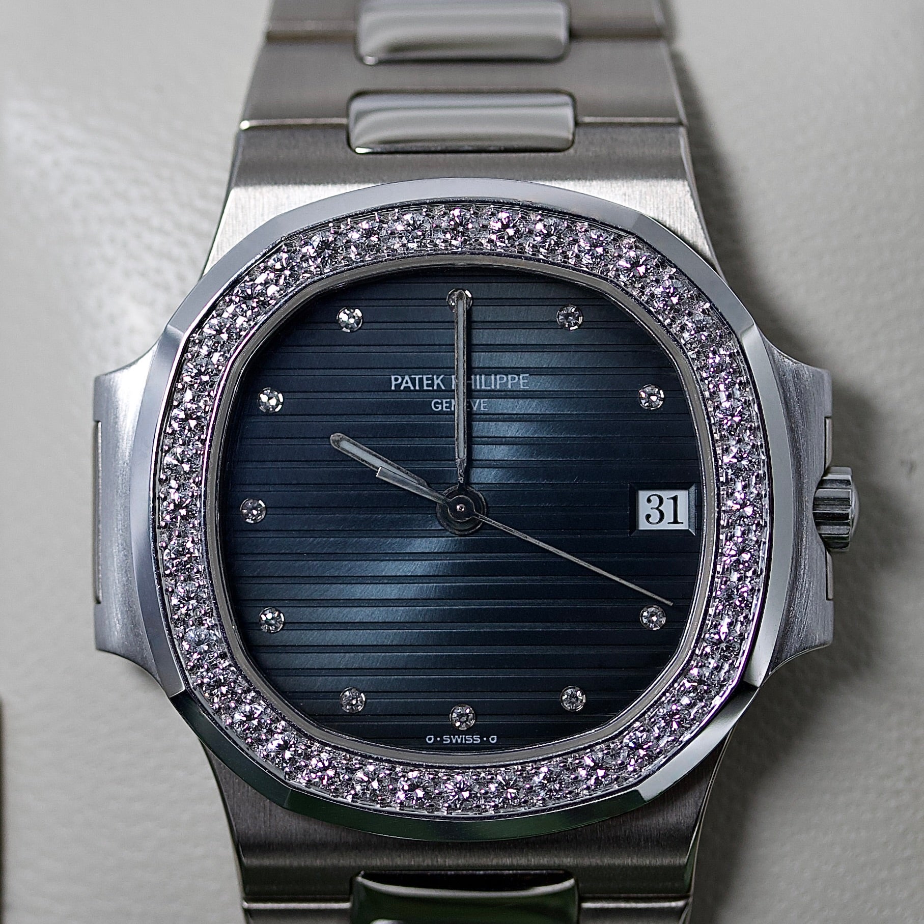 Nautilus Platinum Original Diamonds REF. 3800/3P