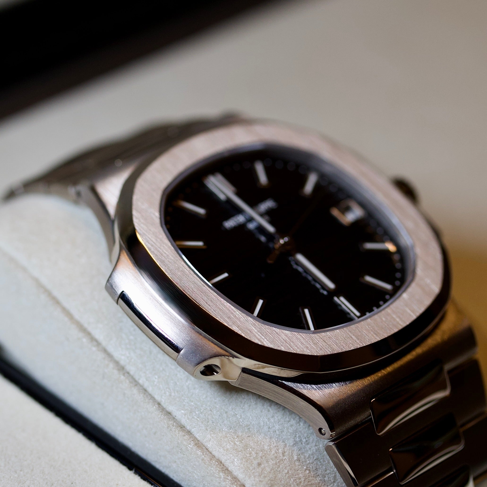 Nautilus REF. 5811/1G-001
