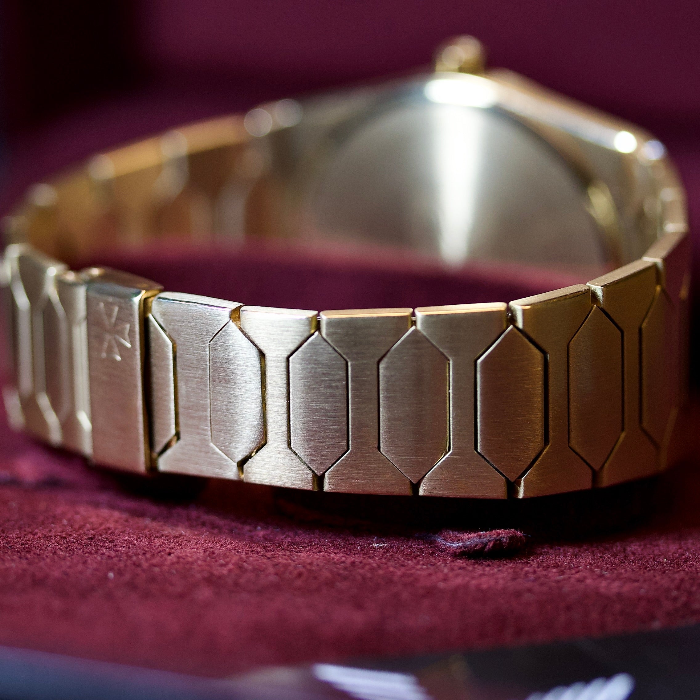 Vacheron Constantin 222 Jumbo REF. 44018/411