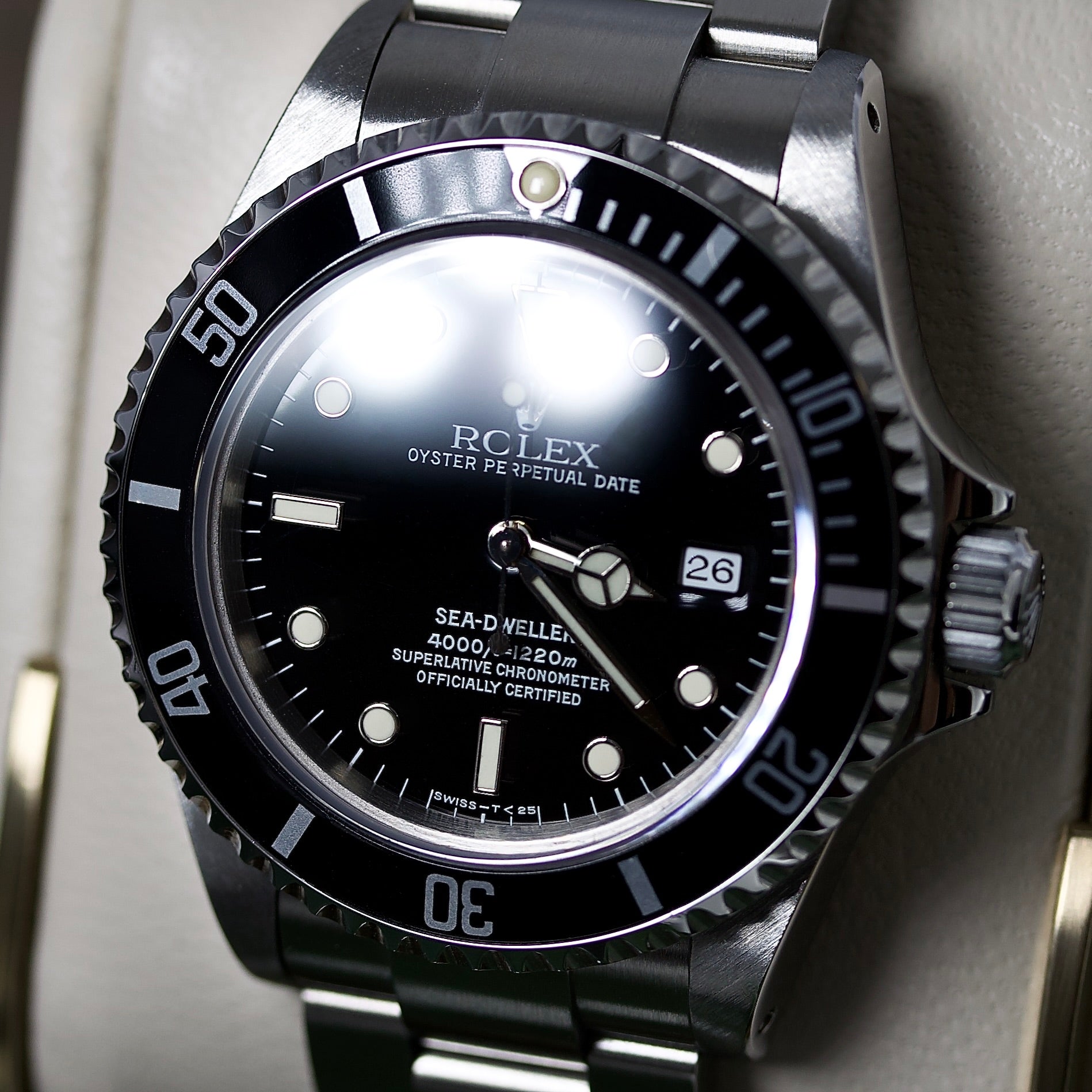 Rolex Sea-Dweller 4000 REF. 16600 S. W7