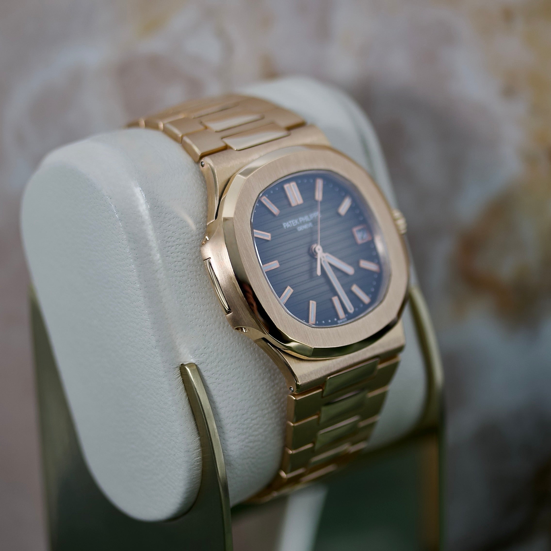 Patek Philippe Nautilus REF. 5711/1R-001