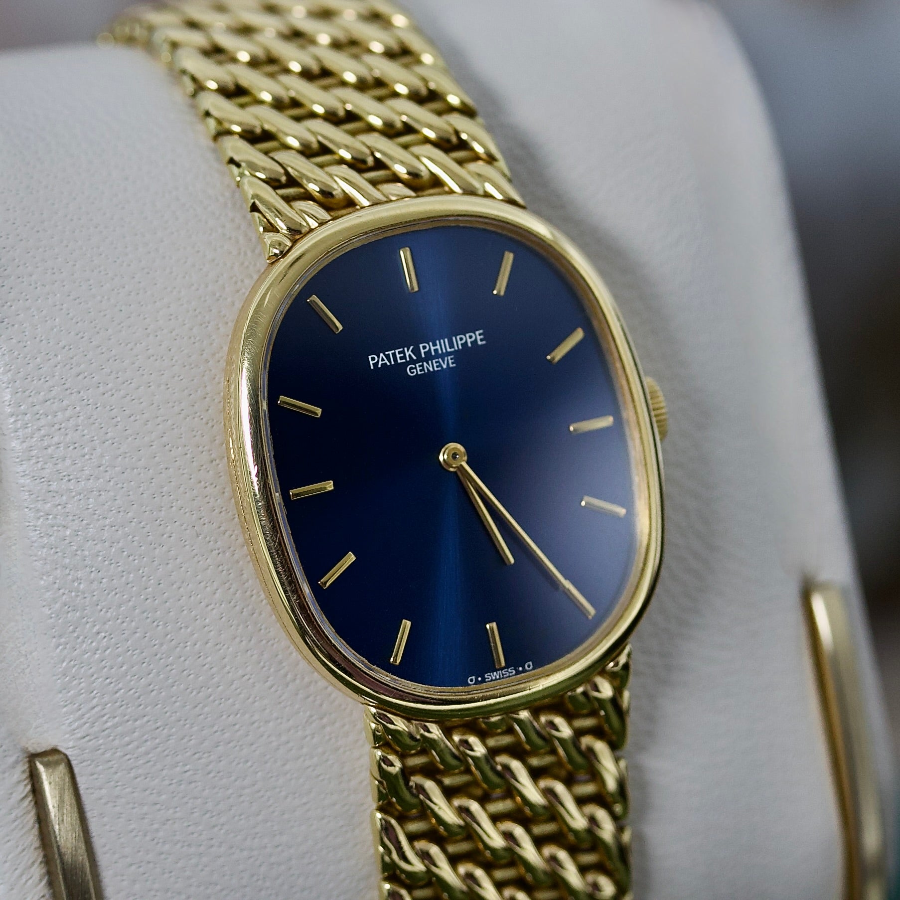 Patek Philippe Golden Ellipse REF. 3848/17 ESTRATTO DI ARCHIVIO
