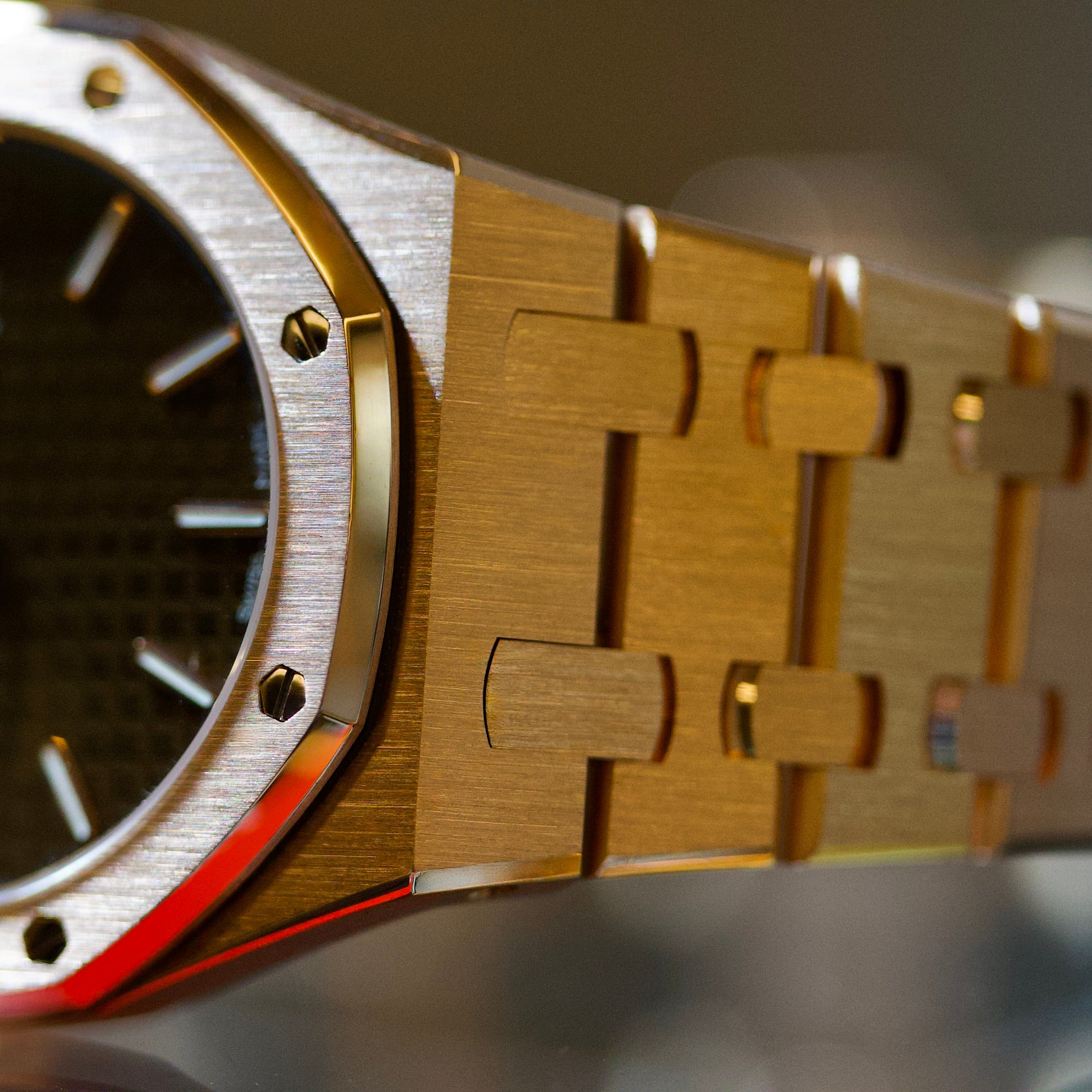 Audemars Piguet Royal Oak Lady REF. 67650OR.OO.1261OR.01
