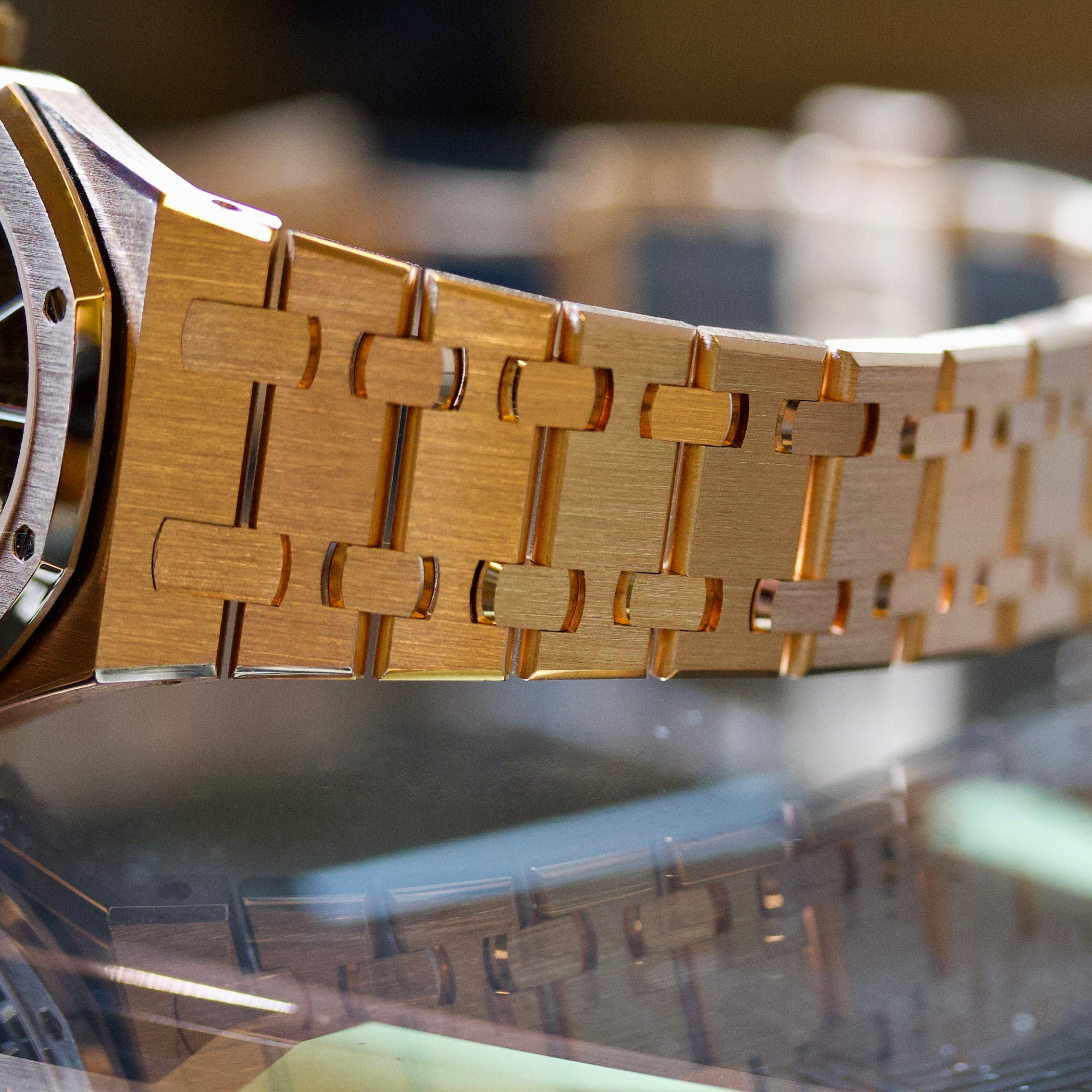 Audemars Piguet Royal Oak Lady REF. 67650OR.OO.1261OR.01