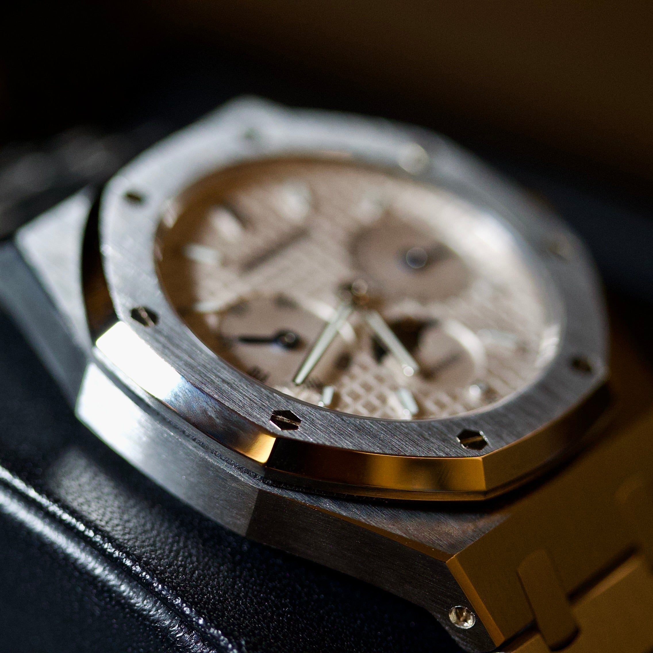 Audemars Piguet Royal Oak Day-Date REF. 25594ST