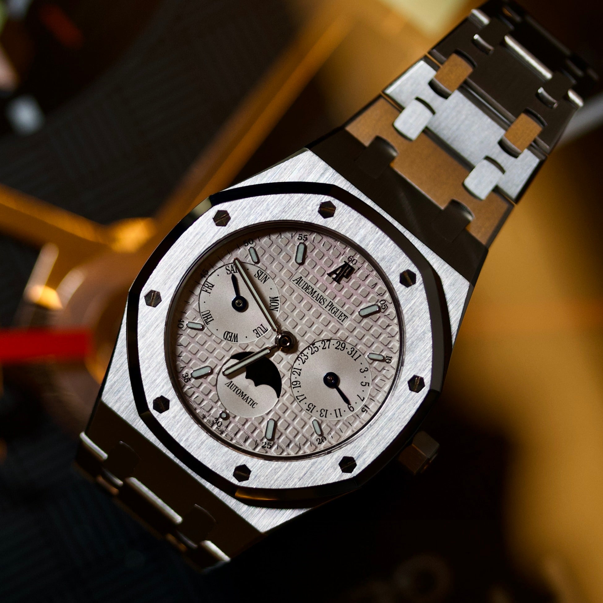 Audemars Piguet Royal Oak Day-Date REF. 25594ST