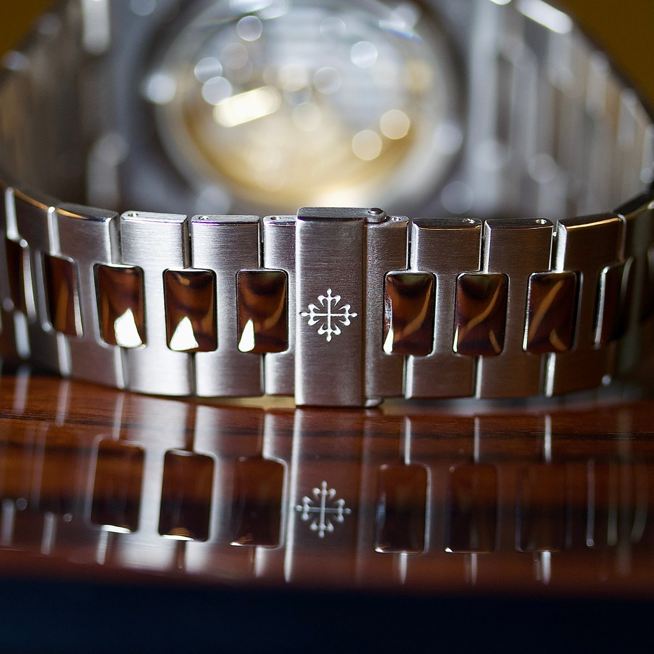 Patek Philippe Nautilus REF. 5713/1G-010