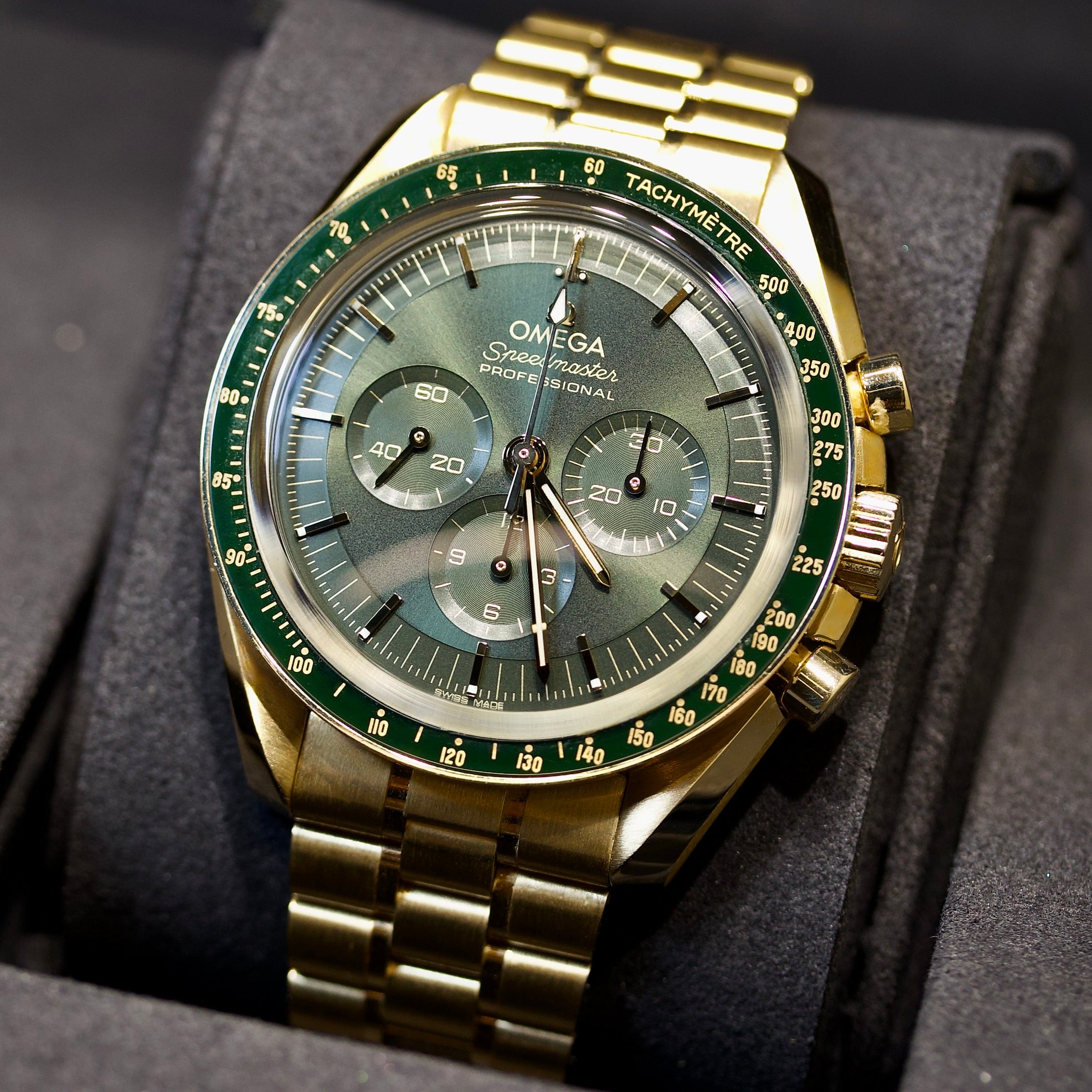 Omega Speedmaster Professional Moonwatch REF. 310.60.42.50.10.001