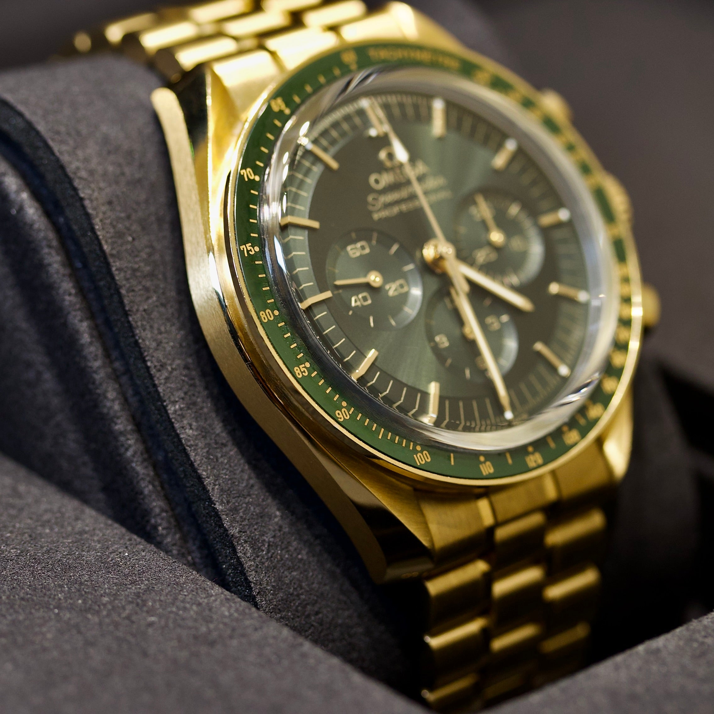 Omega Speedmaster Professional Moonwatch REF. 310.60.42.50.10.001