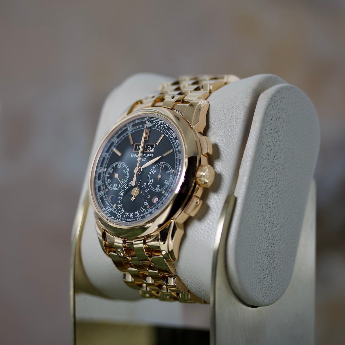 Patek Philippe Perpetual Calendar REF. 5270/1R-001