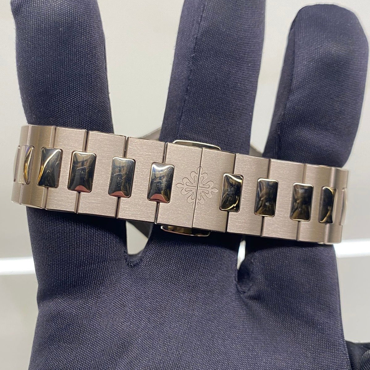 Patek Philippe Cubitus REF. 7128/1G-001