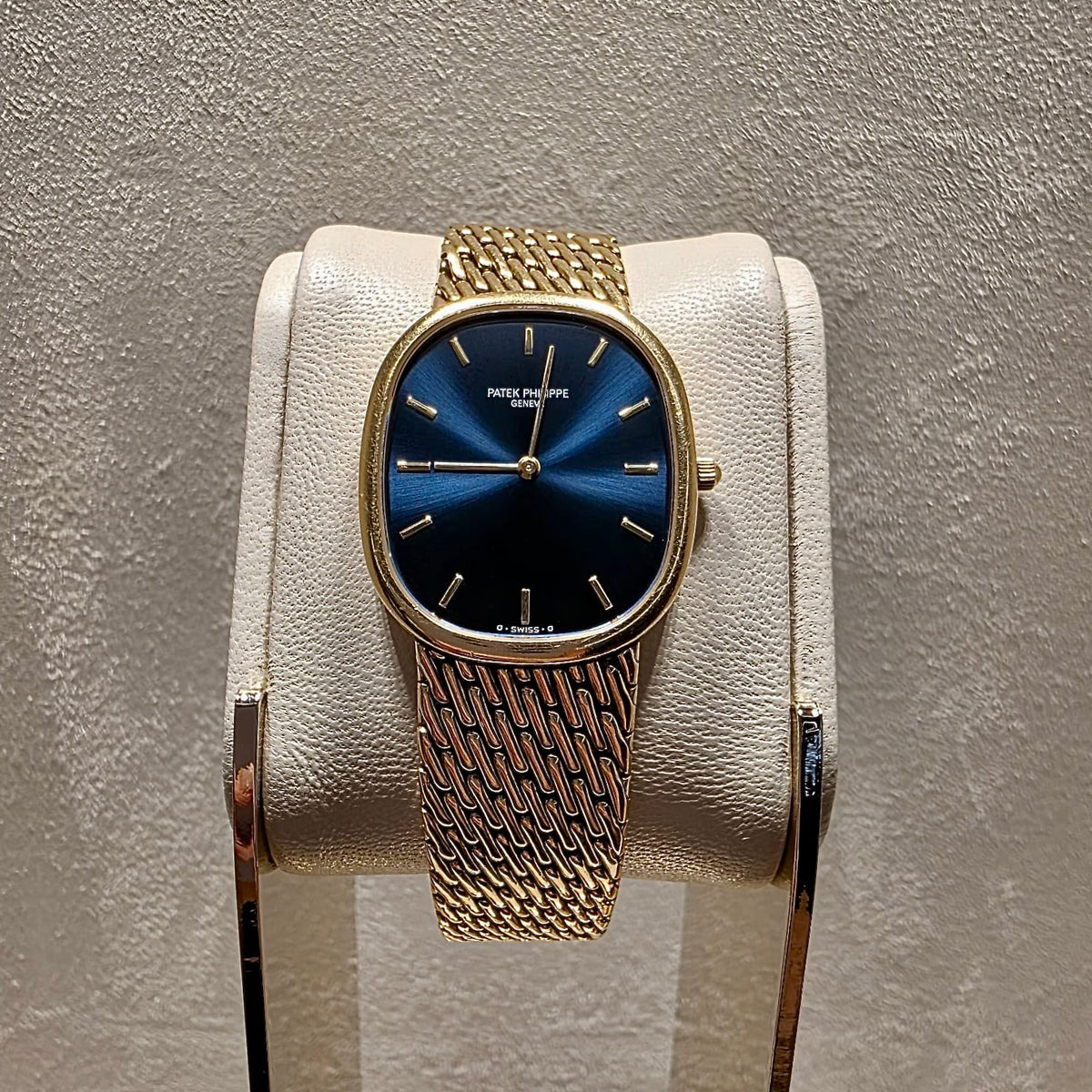 Patek Philippe Golden Ellipse REF. 3738/118