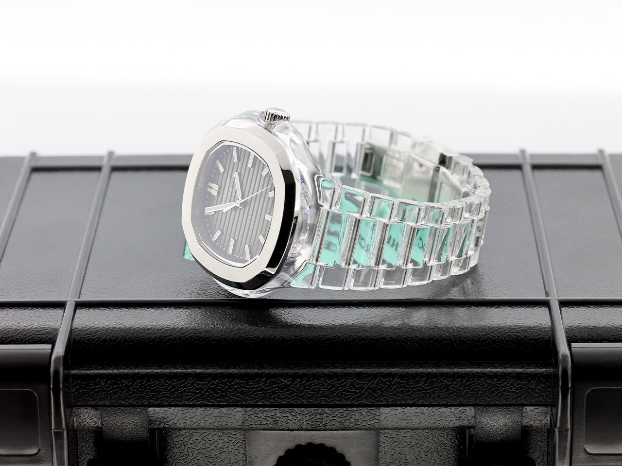 MONTRERCHIC OCEAN 2 REF. MO2 100A 23
