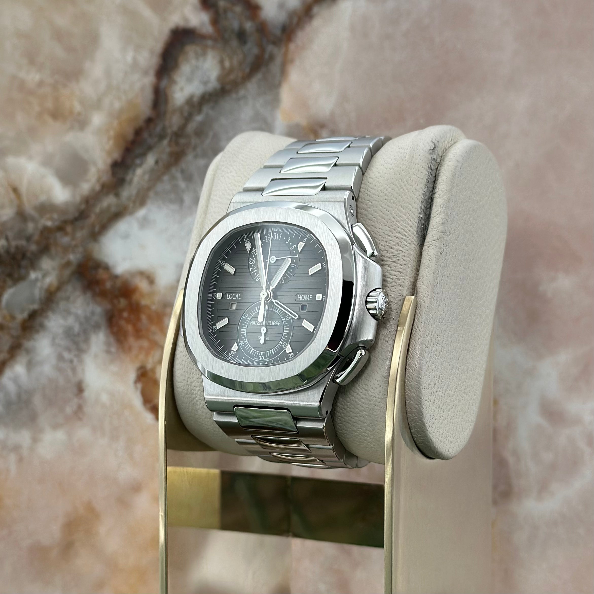Patek Philippe Nautilus REF. 5990/1A-001