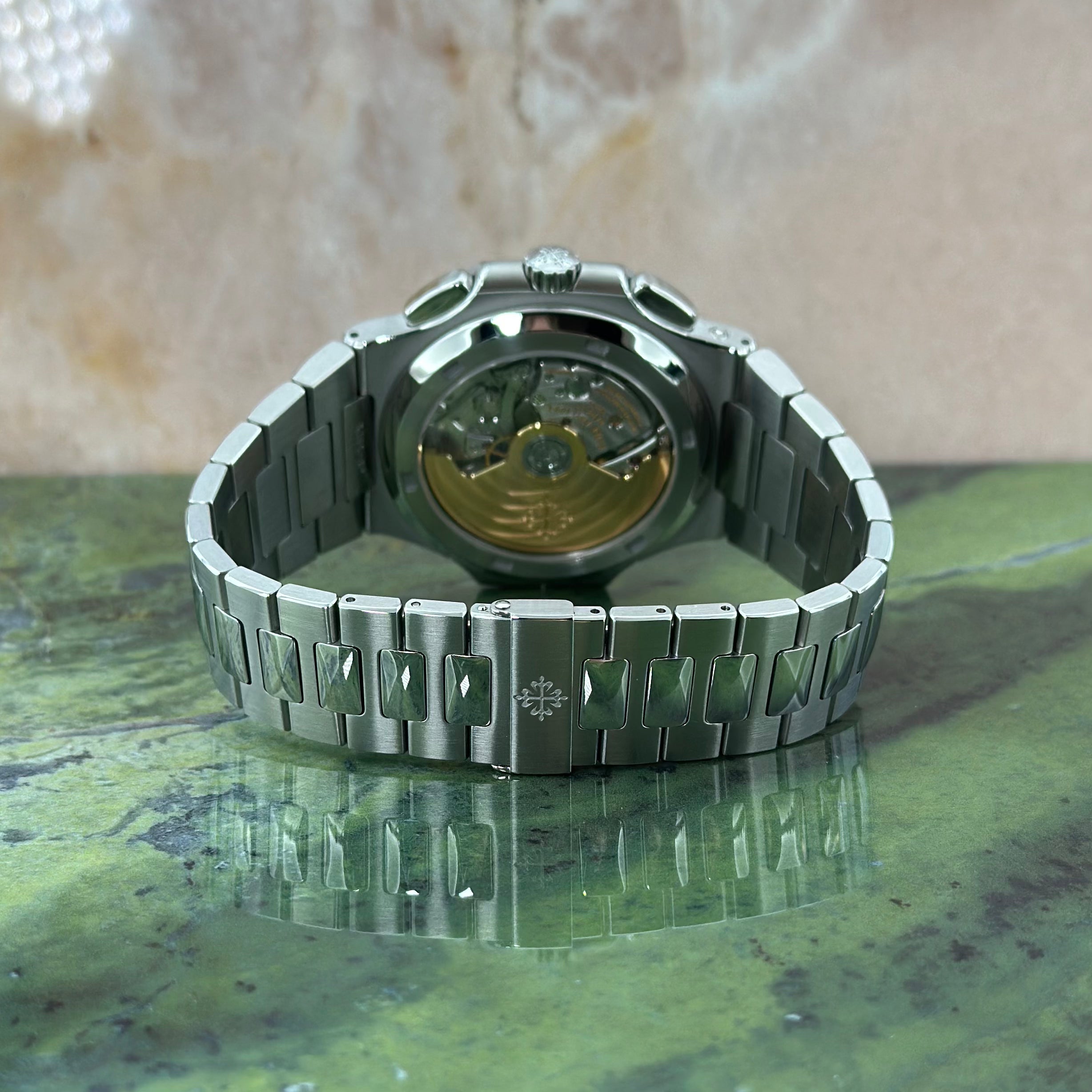 Patek Philippe Nautilus REF. 5990/1A-001