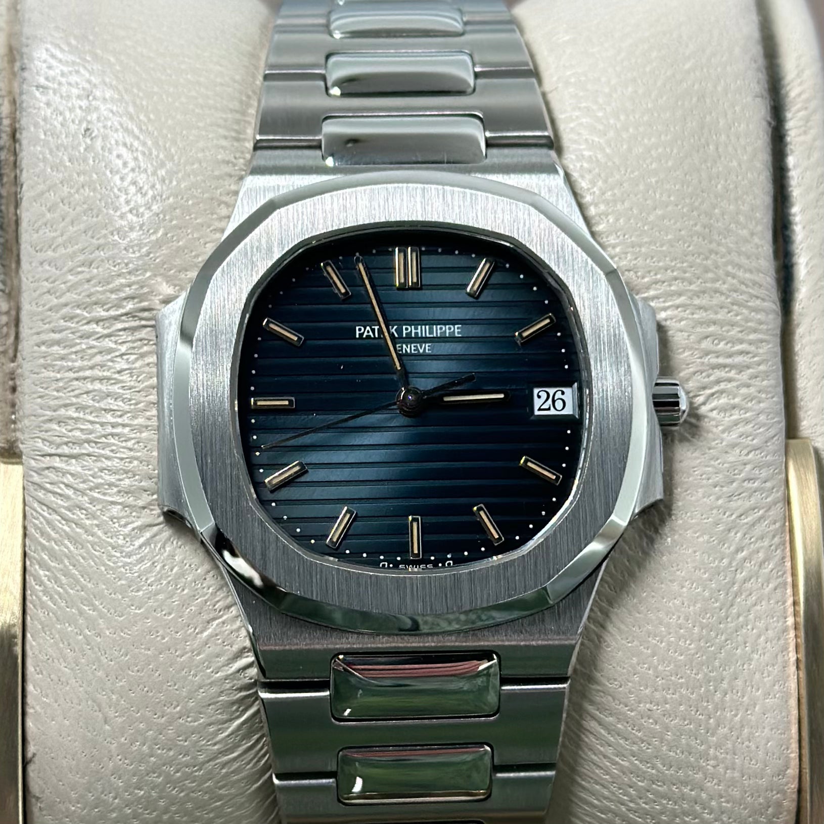 Patek Philippe Nautilus REF. 3900/001