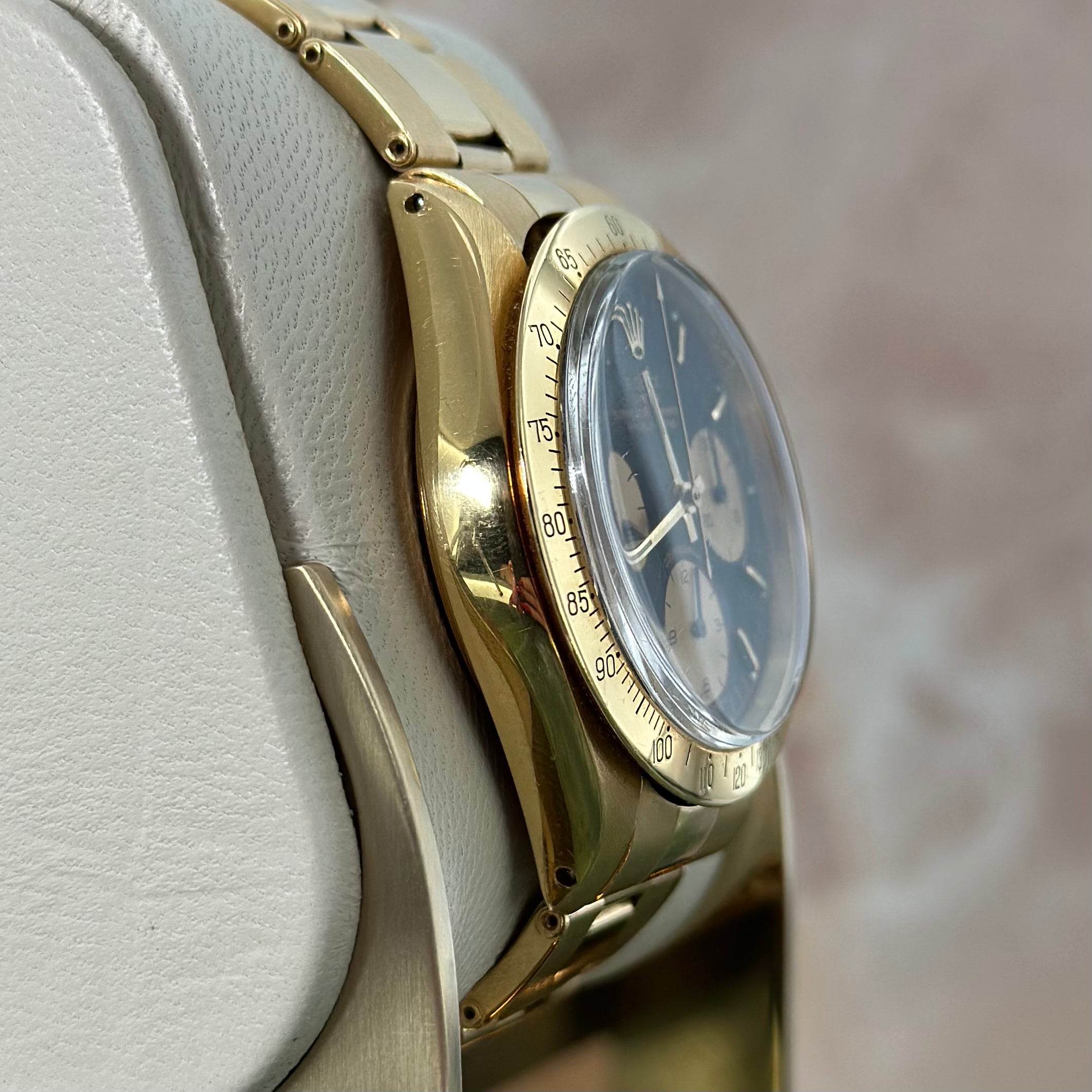 Daytona yellow gold REF. 6265