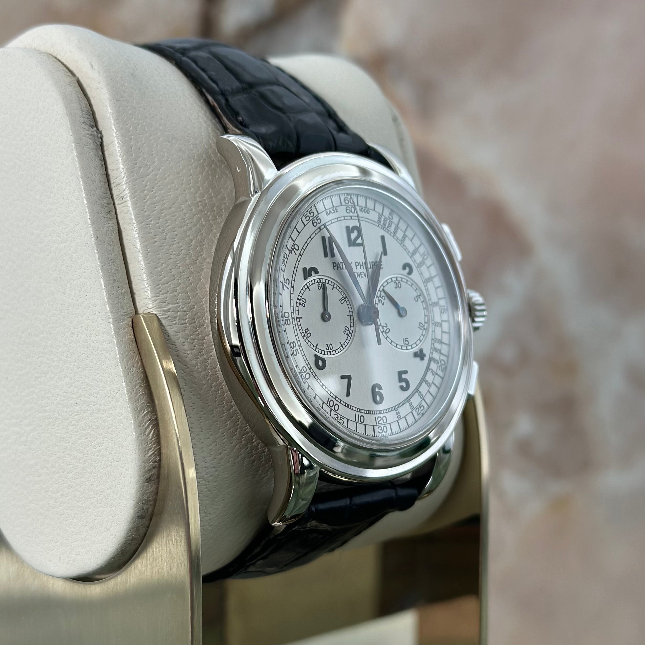 Patek Philippe Chronograph REF. 5070G-001