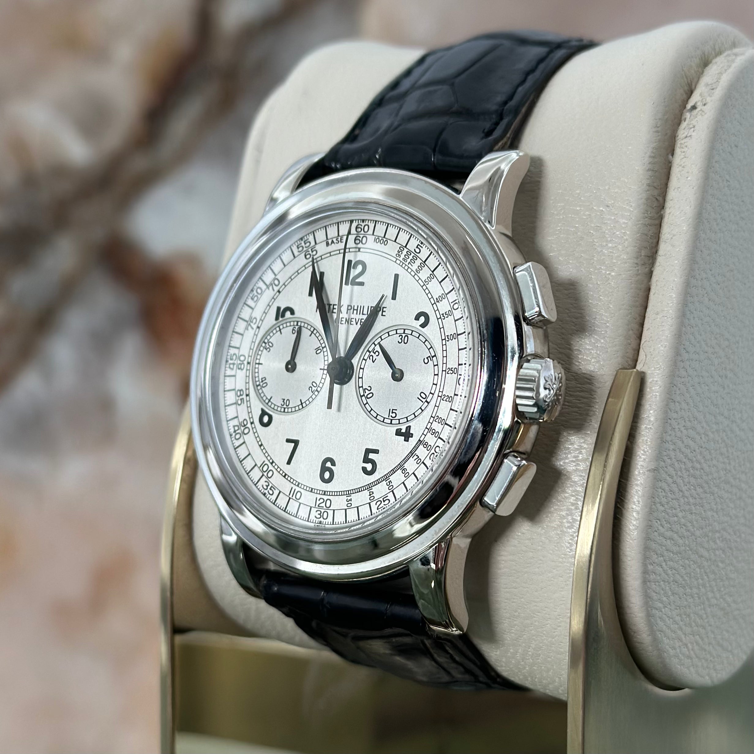 Patek Philippe Chronograph REF. 5070G-001
