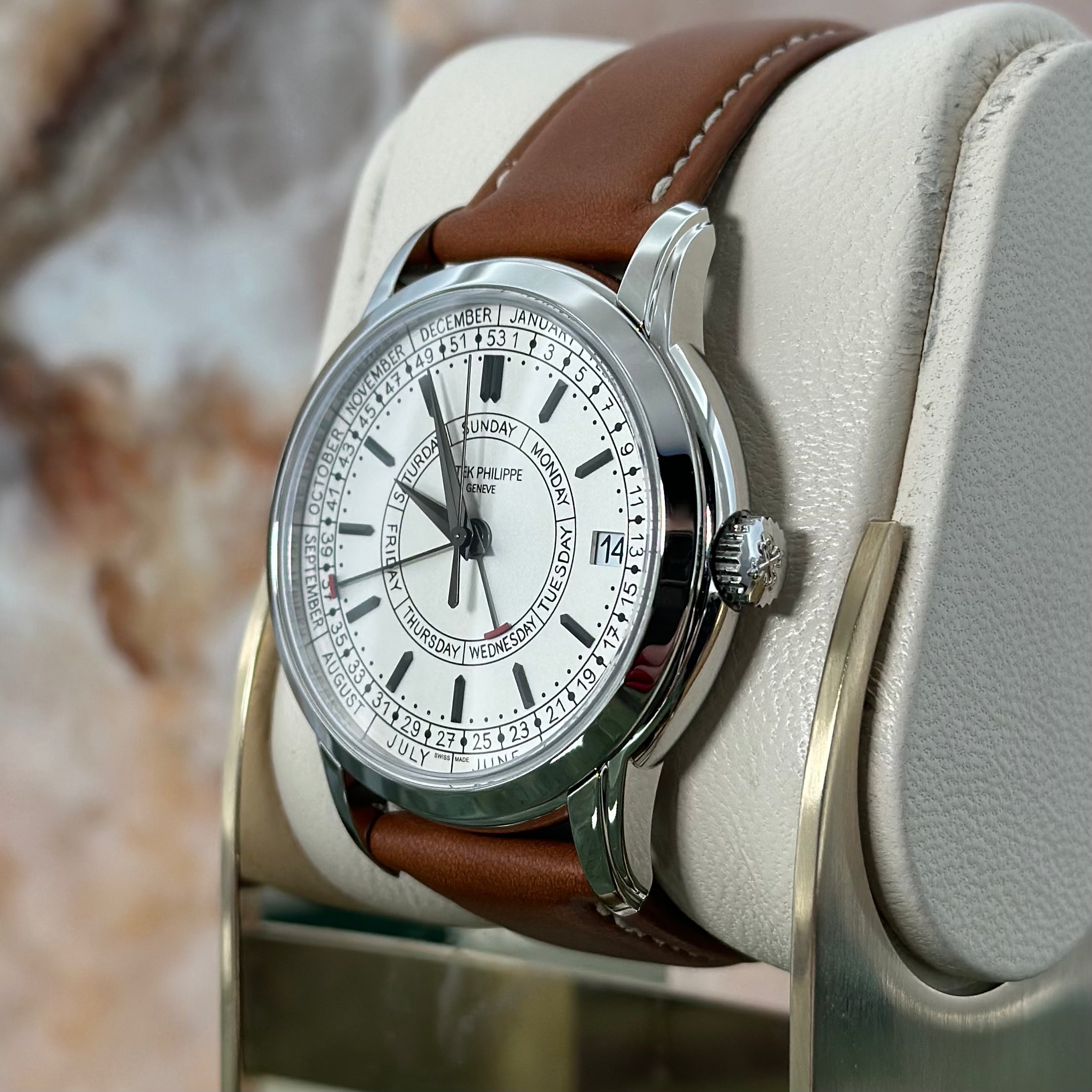 Patek Philippe Calatrava Weekly Calendar REF. 5212A-001