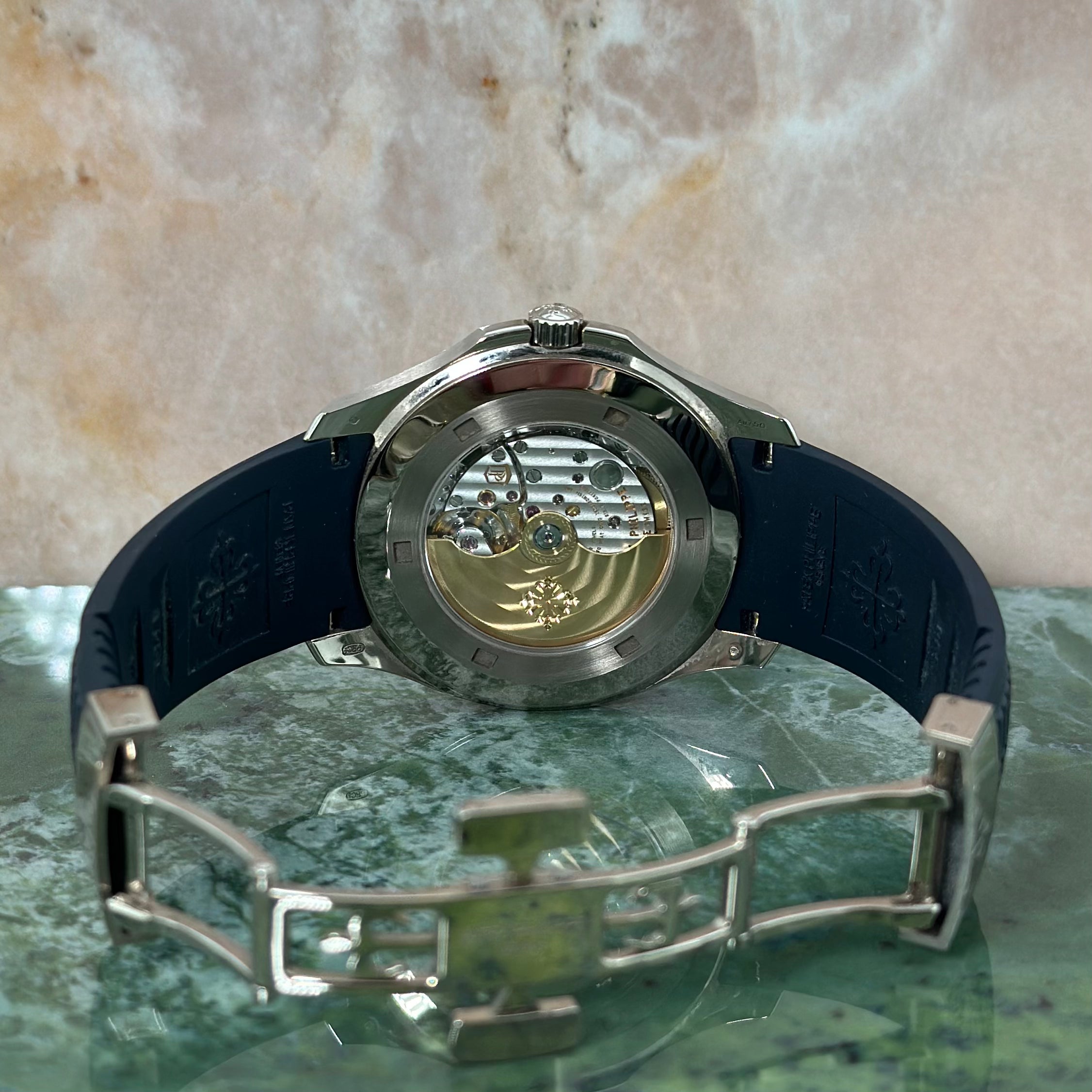 Patek Philippe Aquanaut REF. 5160G-001