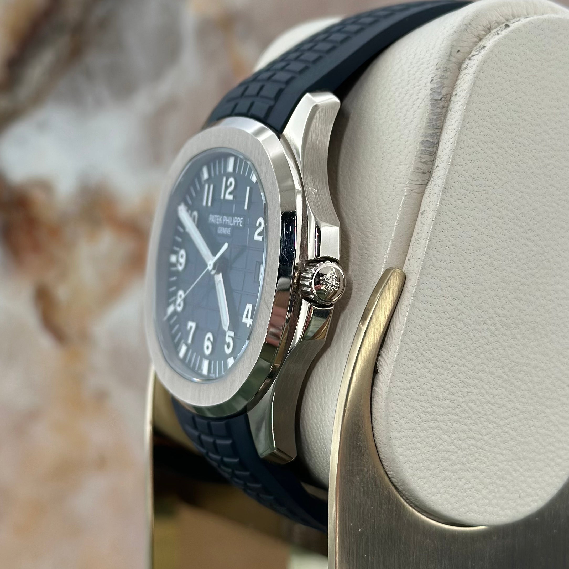 Patek Philippe Aquanaut REF. 5160G-001