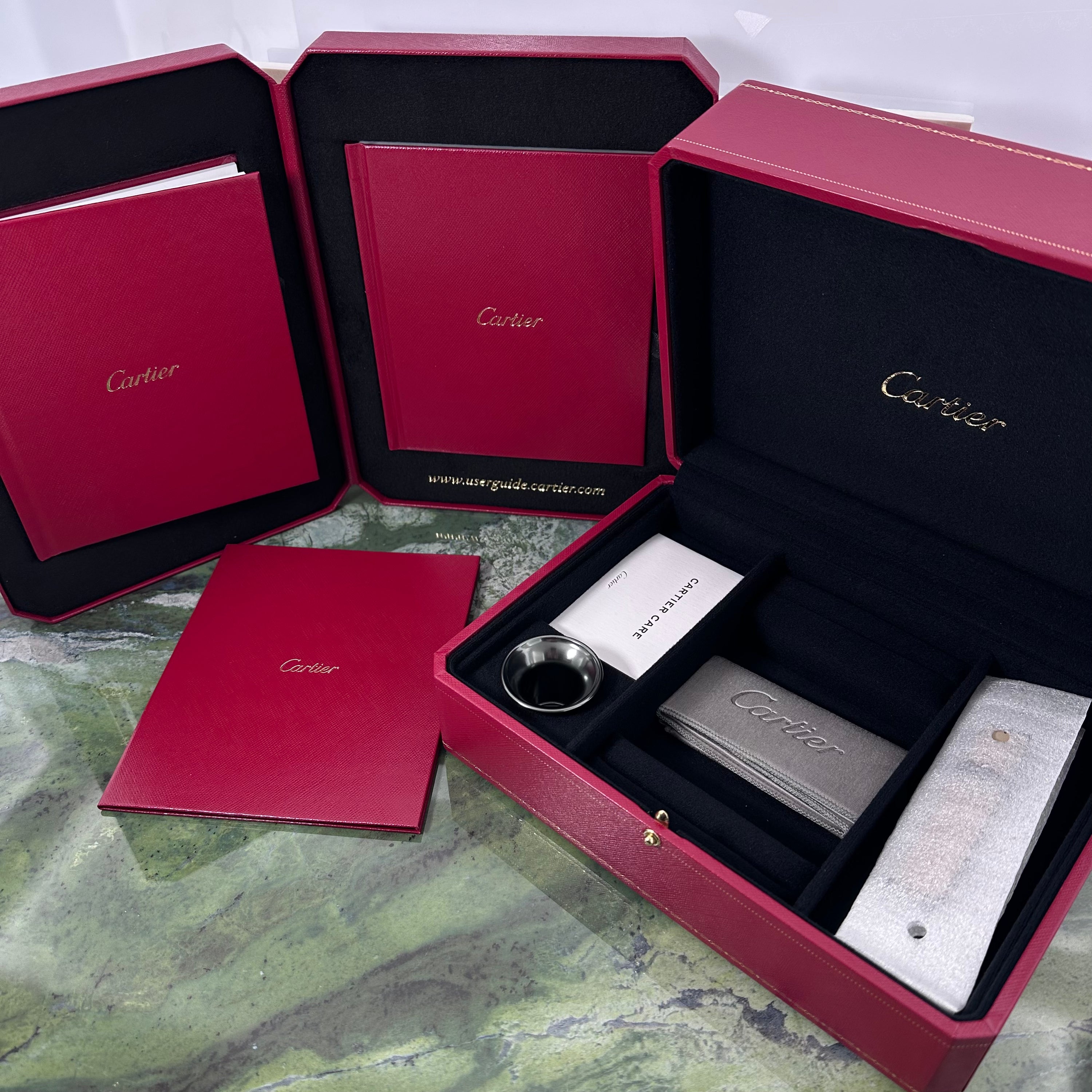 Cartier Cloche De Cartier Platinum Limited Edition REF. WGCC0045