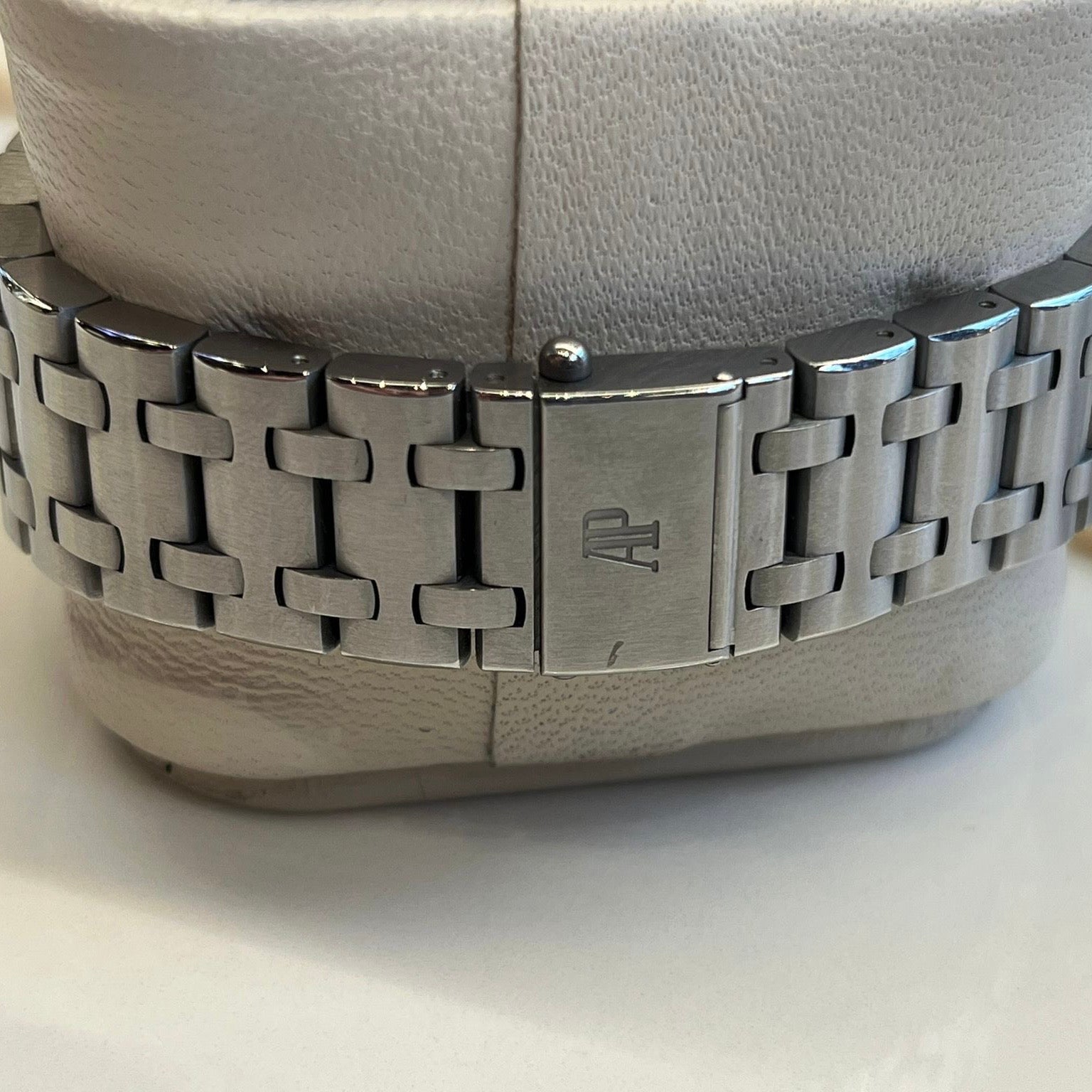 Audemars Piguet Royal Oak Offshore Chronograph REF. 26470ST.OO.A801CR.01