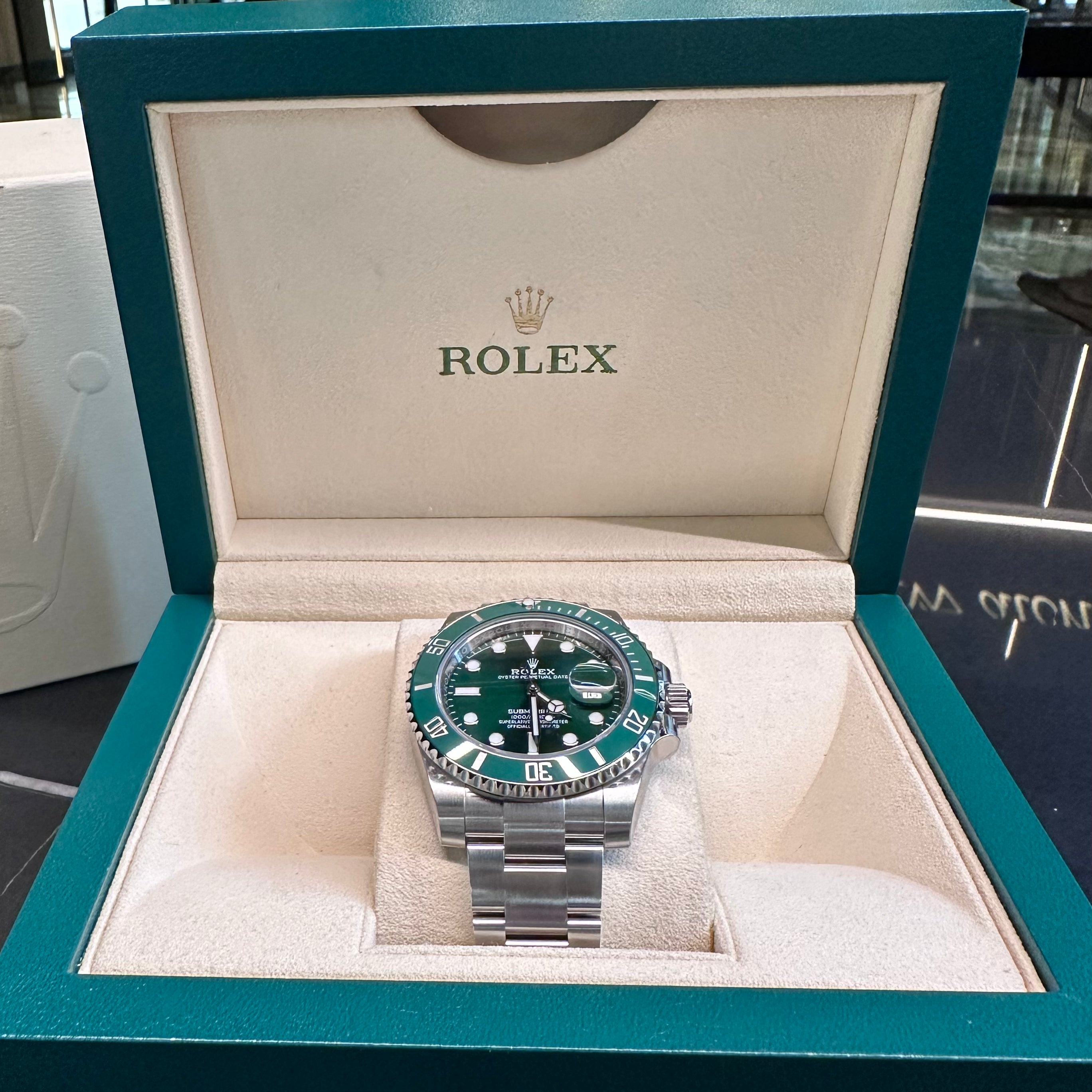 Submariner Date "Hulk" NUOVO REF. 116610LV