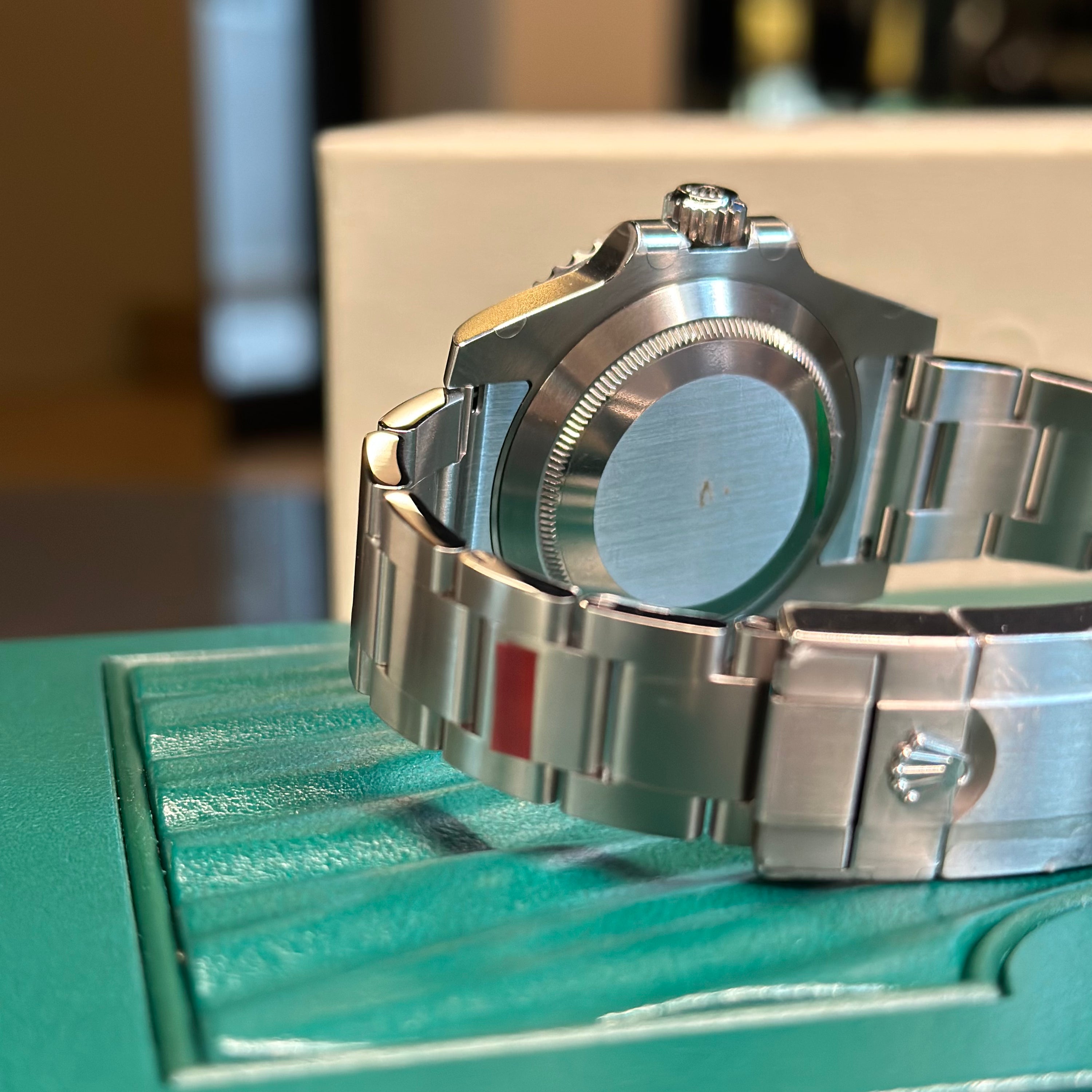 Submariner Date "Hulk" NUOVO REF. 116610LV