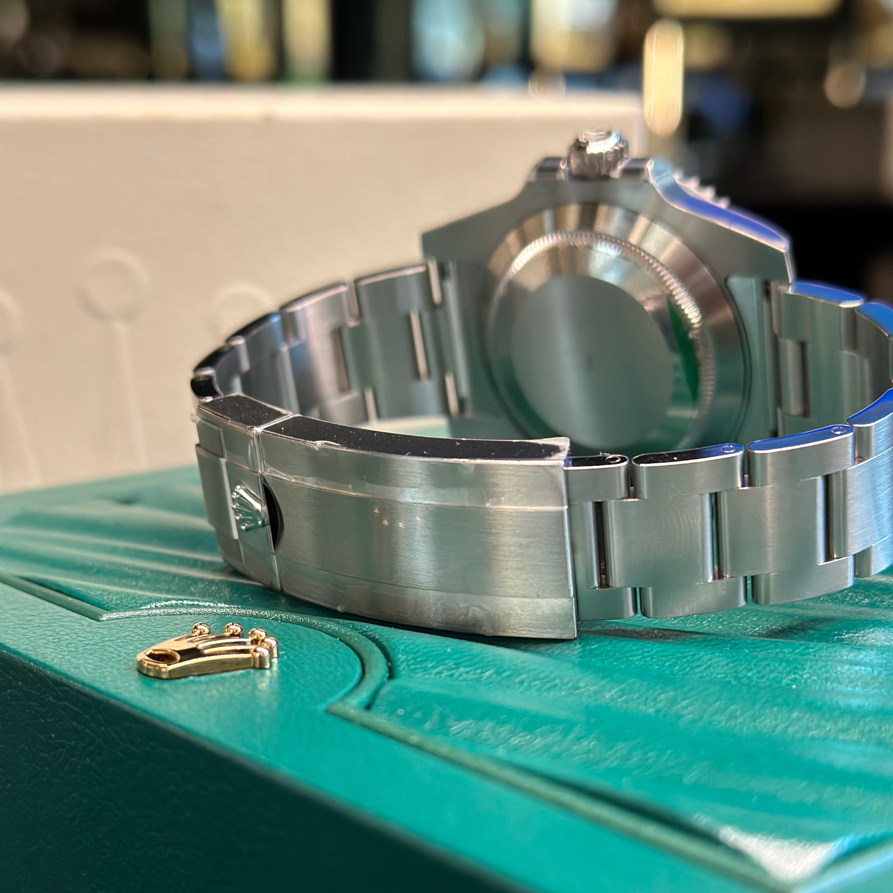 Submariner Date "Hulk" NUOVO REF. 116610LV