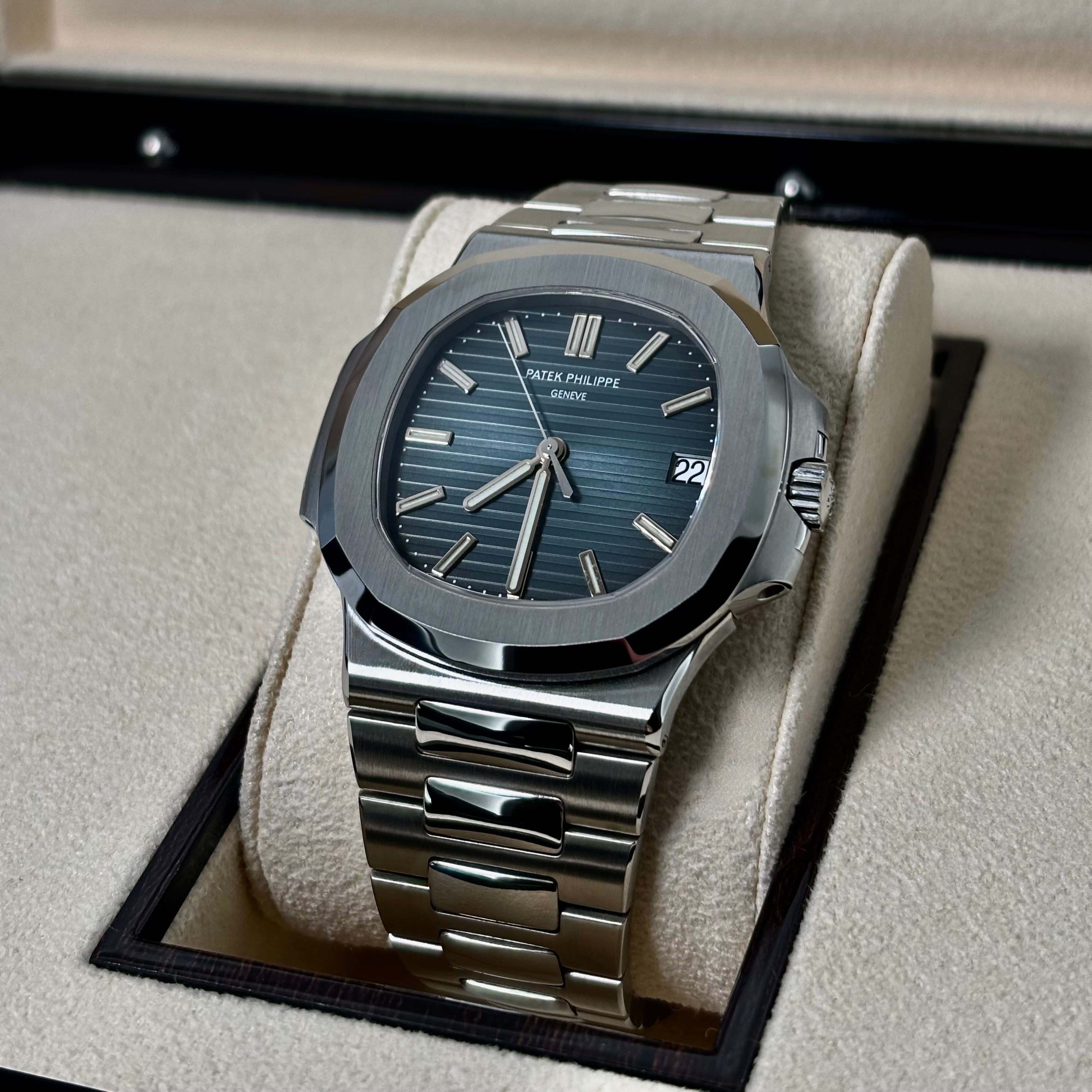 Patek Philippe Nautilus REF. 5711/1A