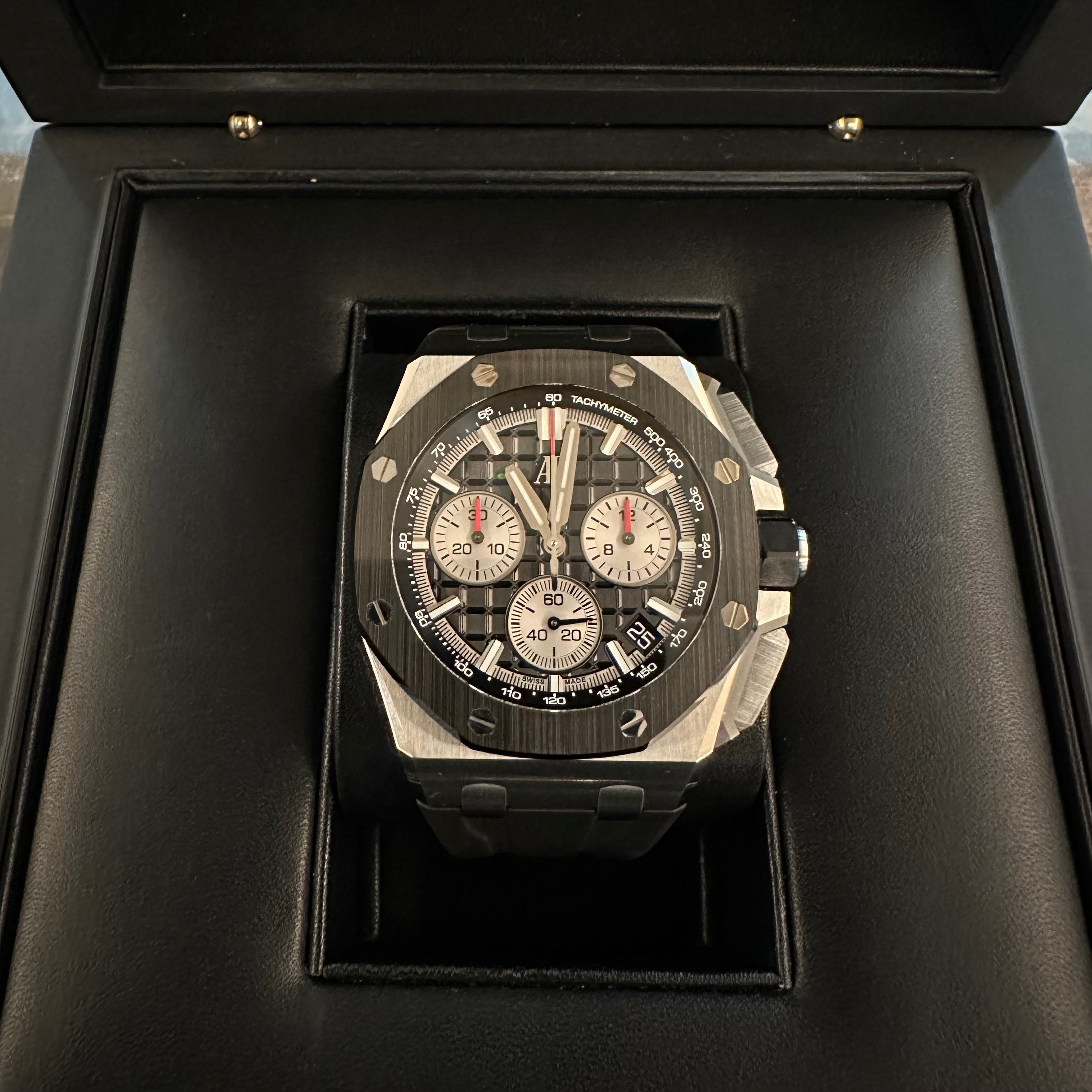 Royal Oak Offshore Chronograph REF. 26420SO.OO.A002CA.01
